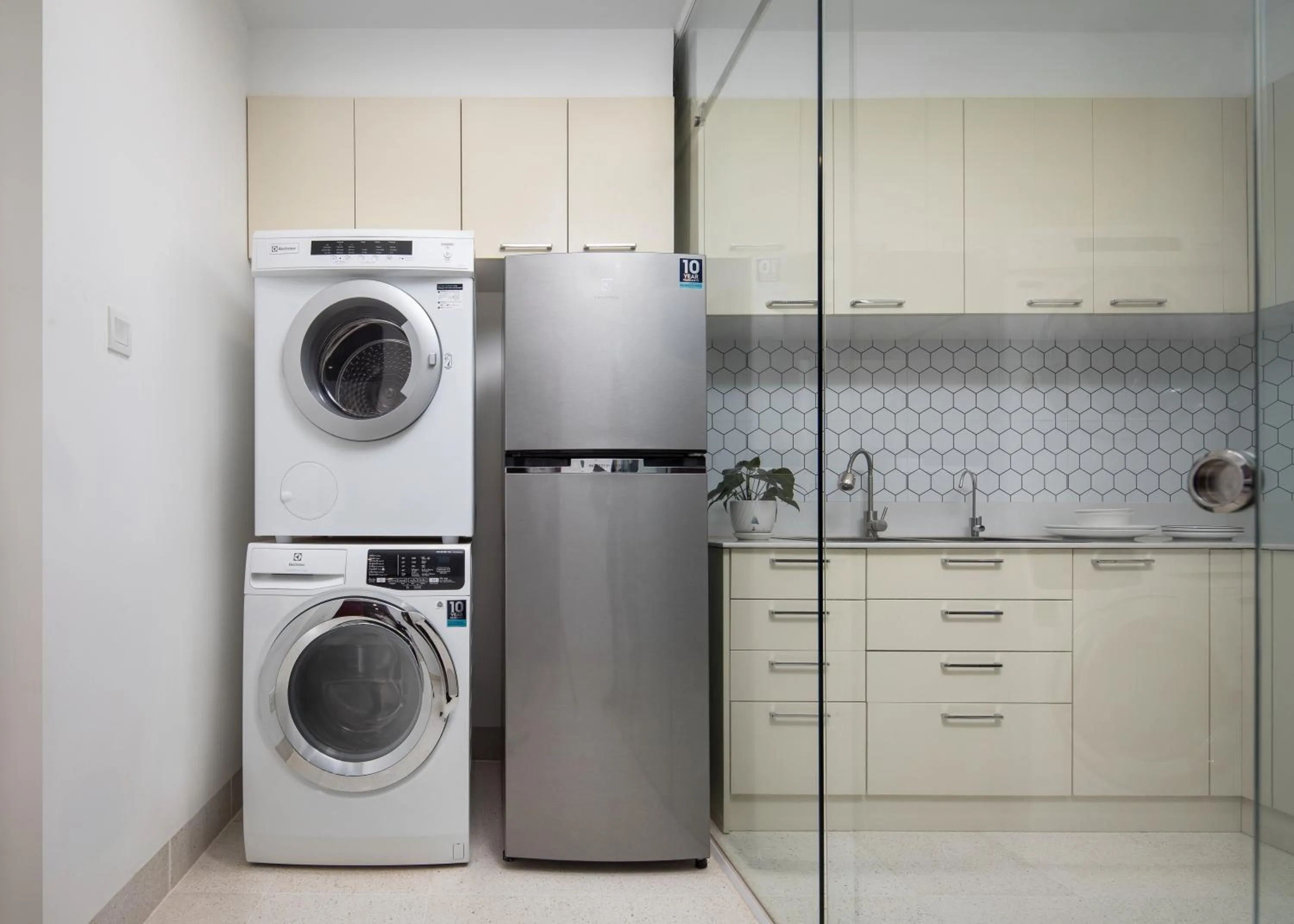Kitchen or kitchenette in Angkor Mansion & Residence
