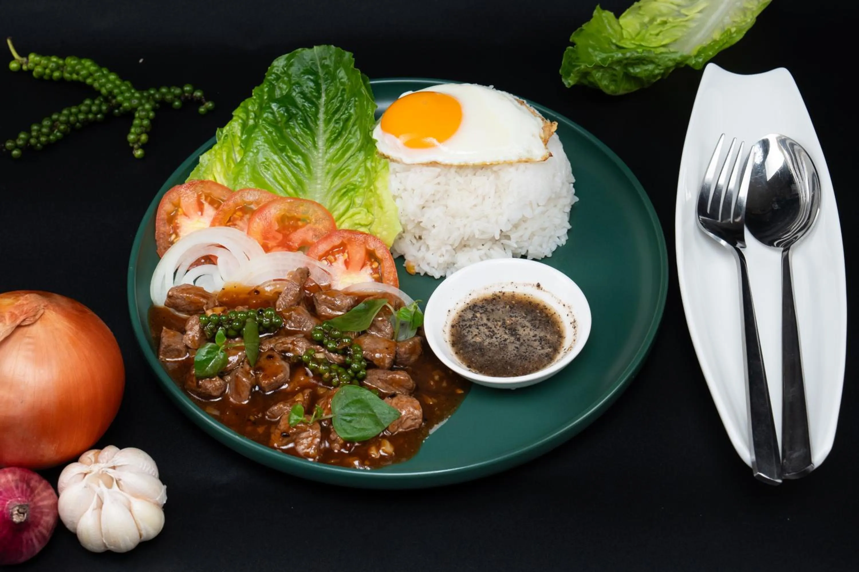 Food and drinks in Angkor Mansion & Residence