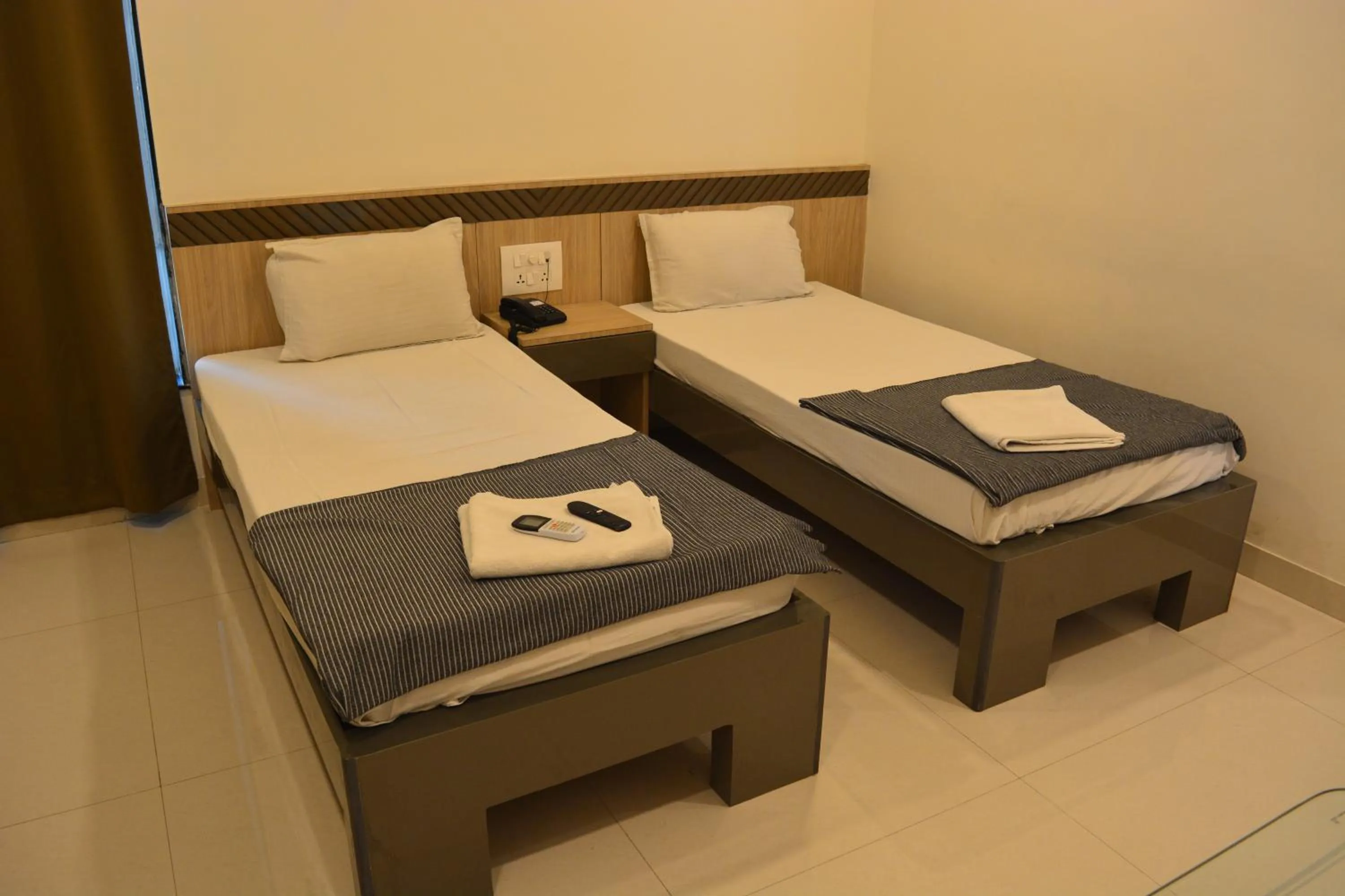 Bed in Embassy Suites