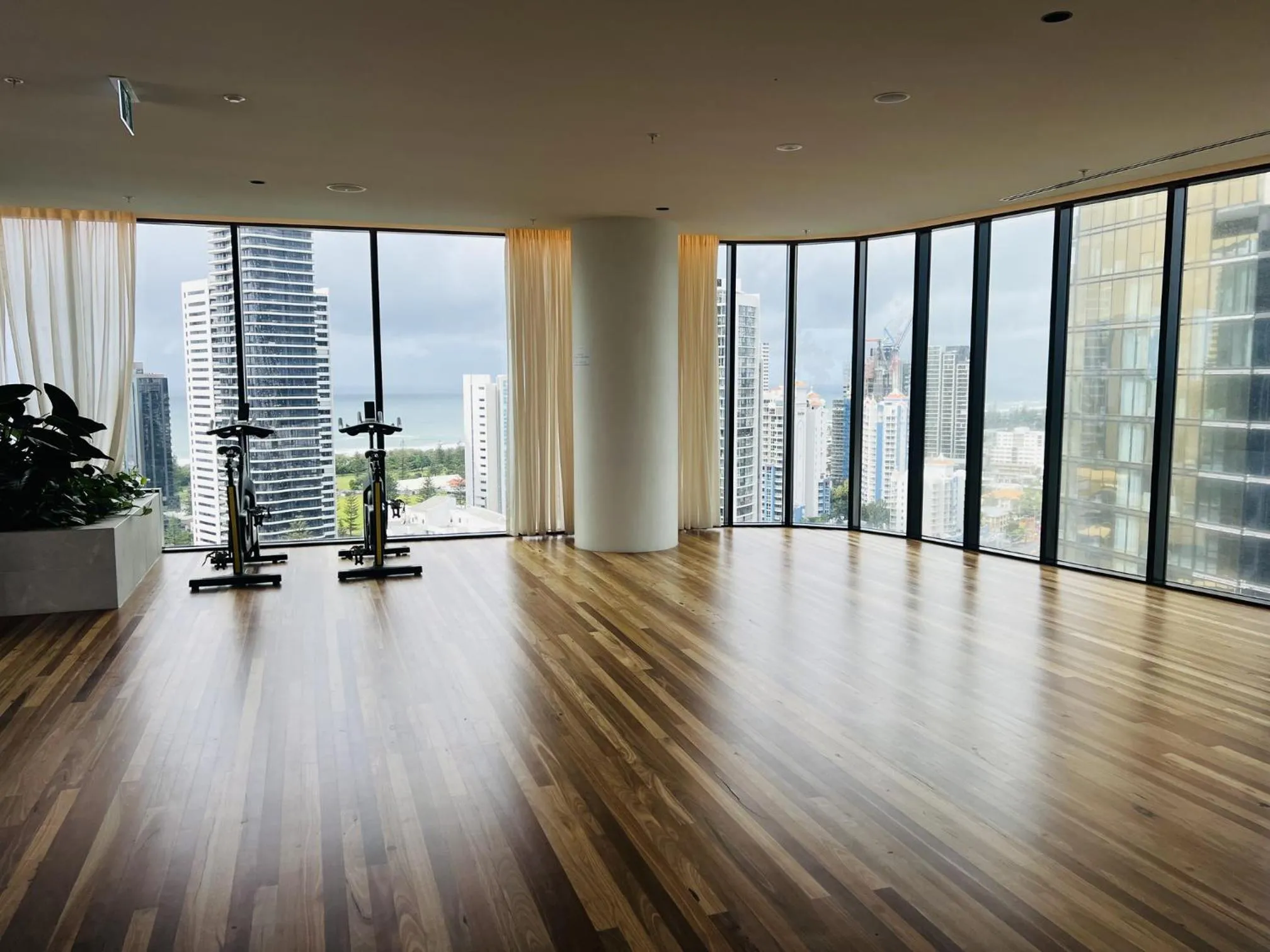 La Jolla Holiday Broadbeach