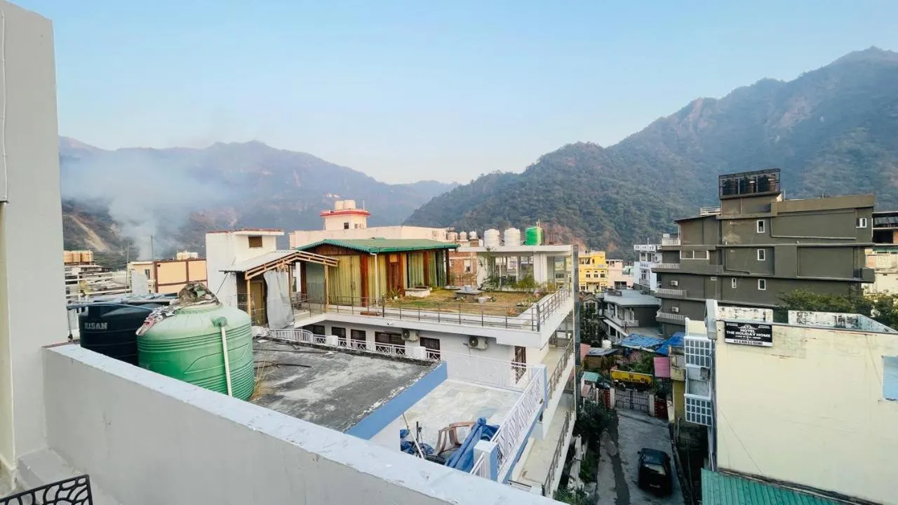 Balcony/Terrace in The Gange Hill By Green Bird Hospitality