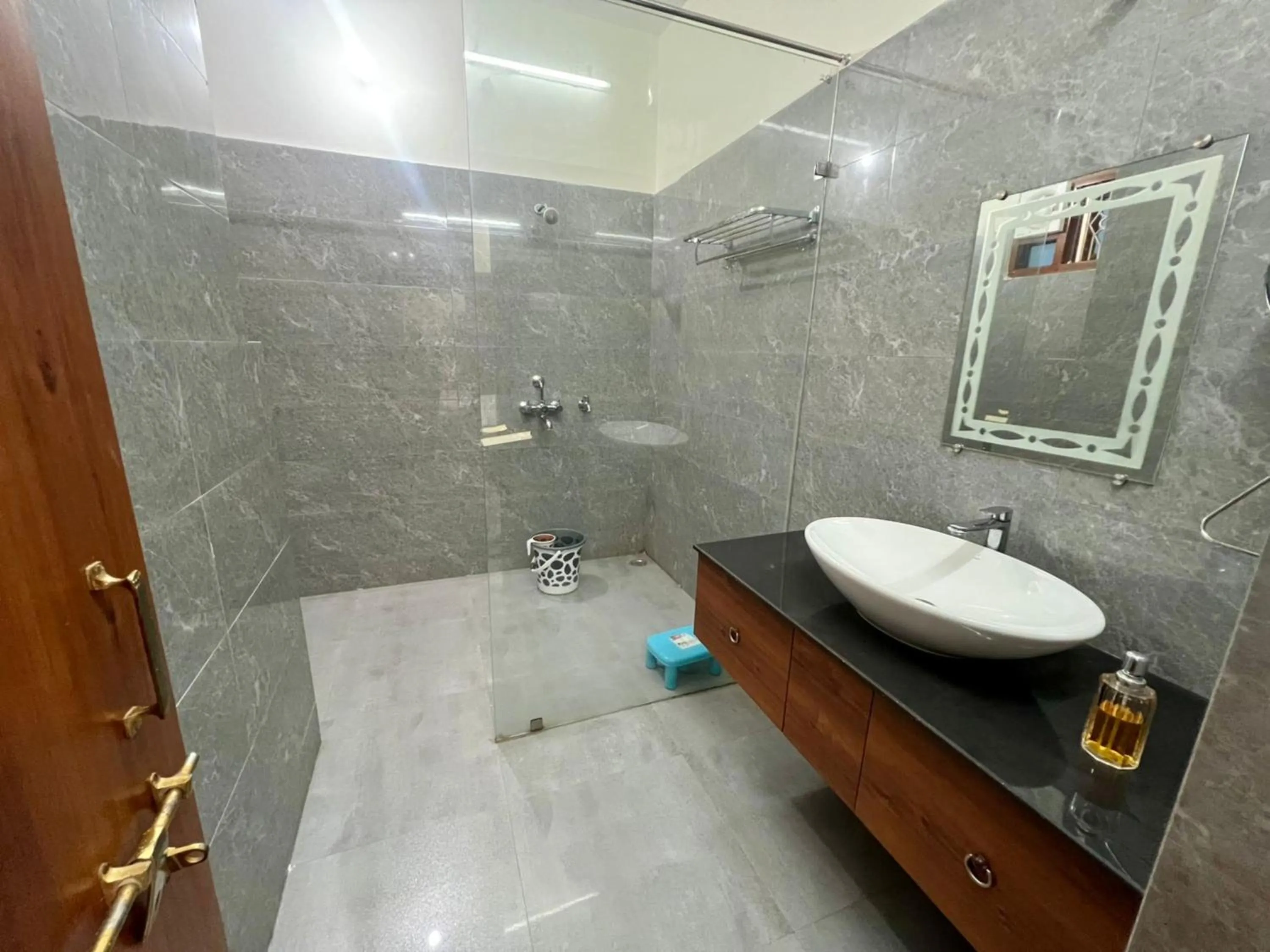 Shower in Om Kashi Villa