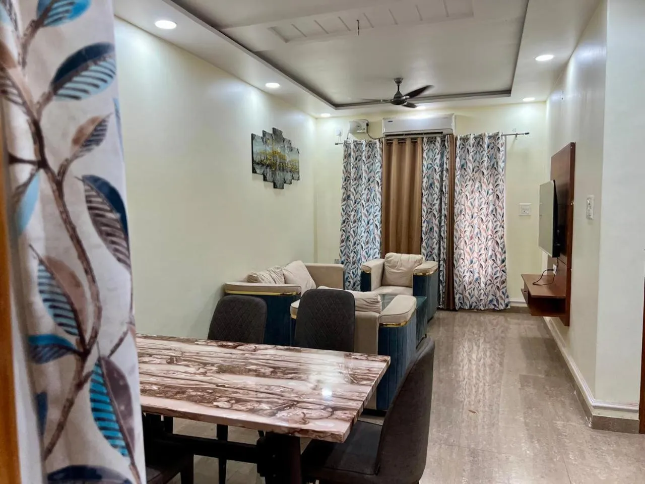 TV and multimedia in Om Kashi Villa