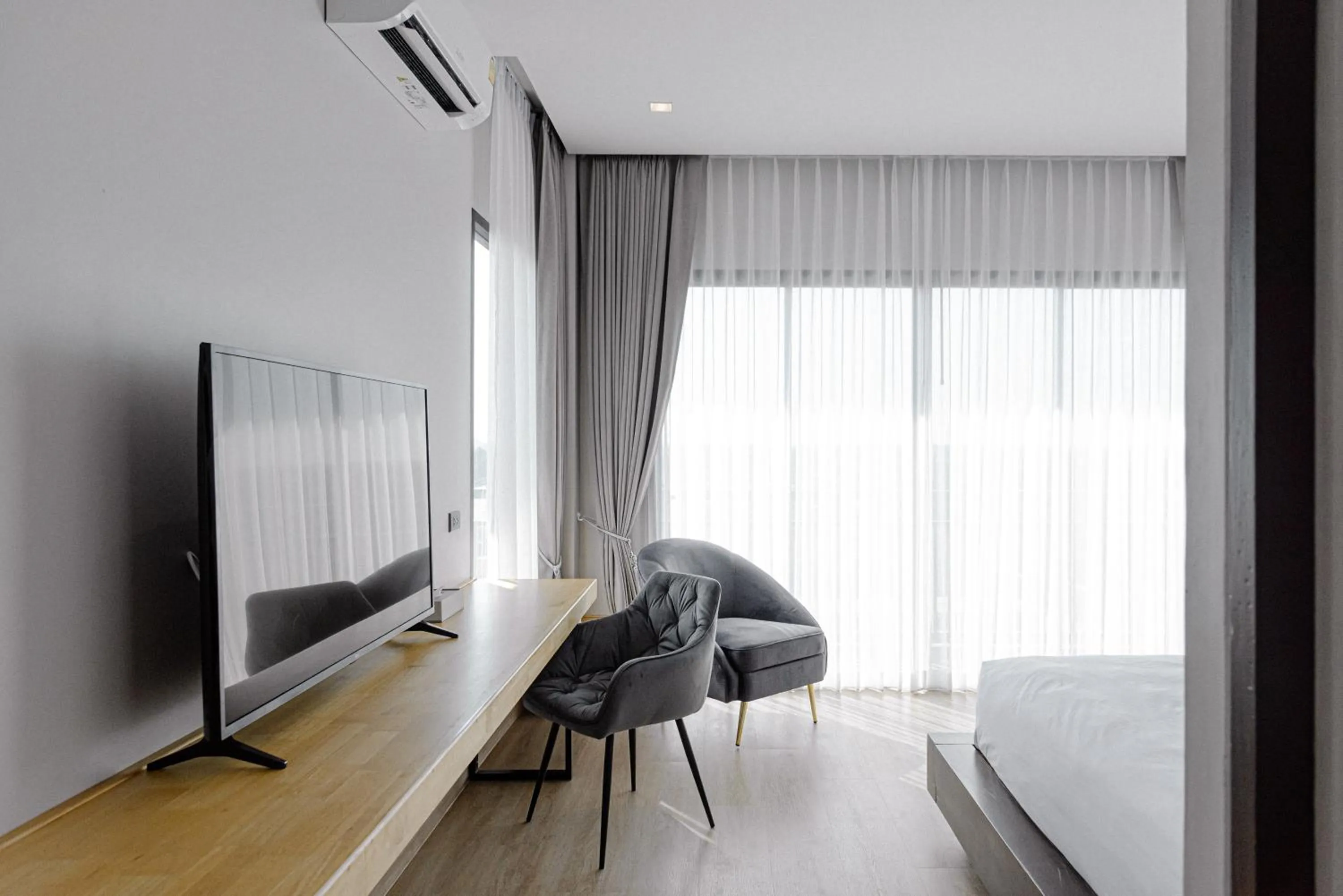 Bed in The Horizon Groove Hotel