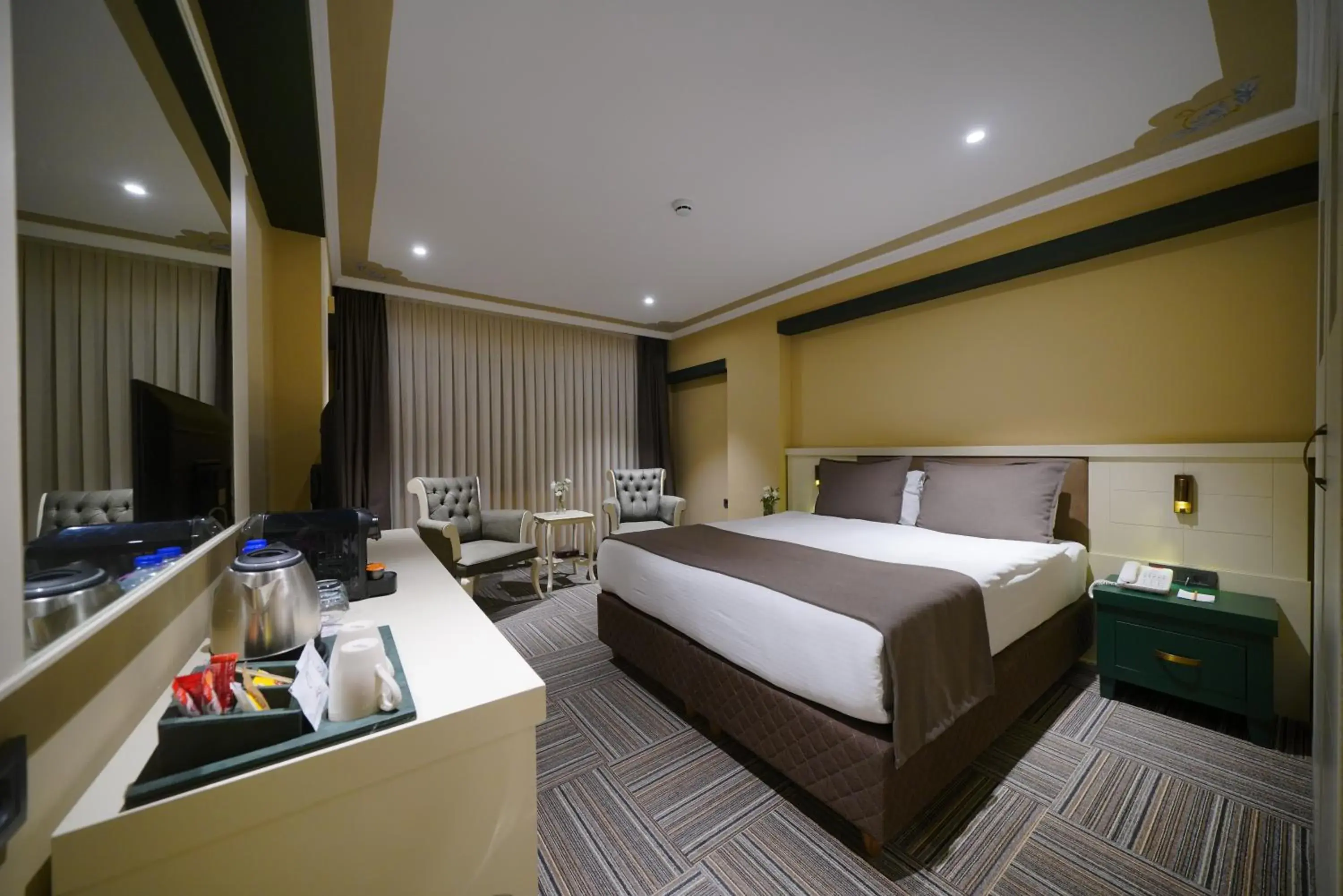 Deluxe Double Room with Bath in Zemi Hotel Cappadocia Deluxe Double Room with Bath in Zemi Hotel Cappadocia