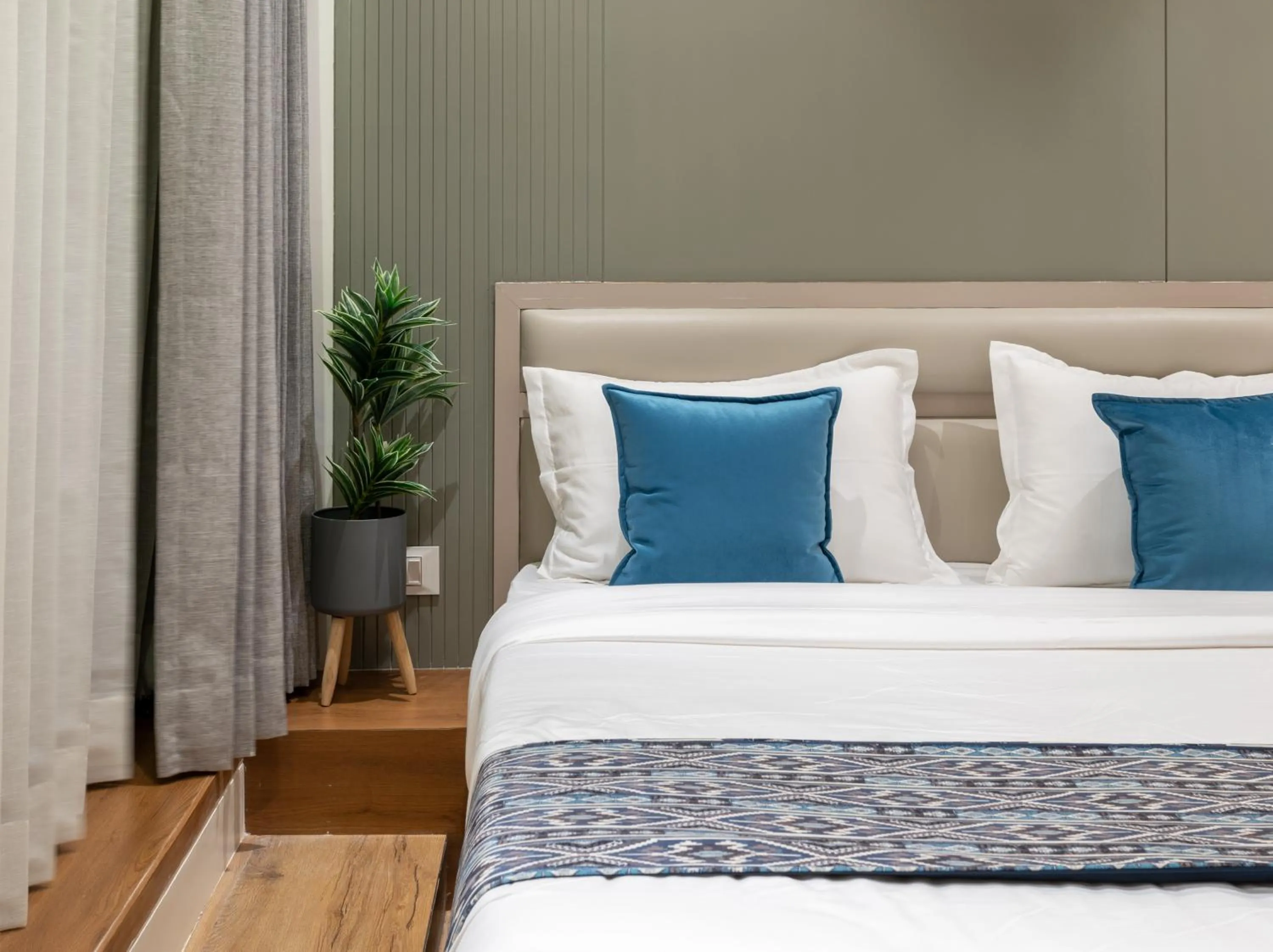 Bedroom, Bed in The Zuree Hotel