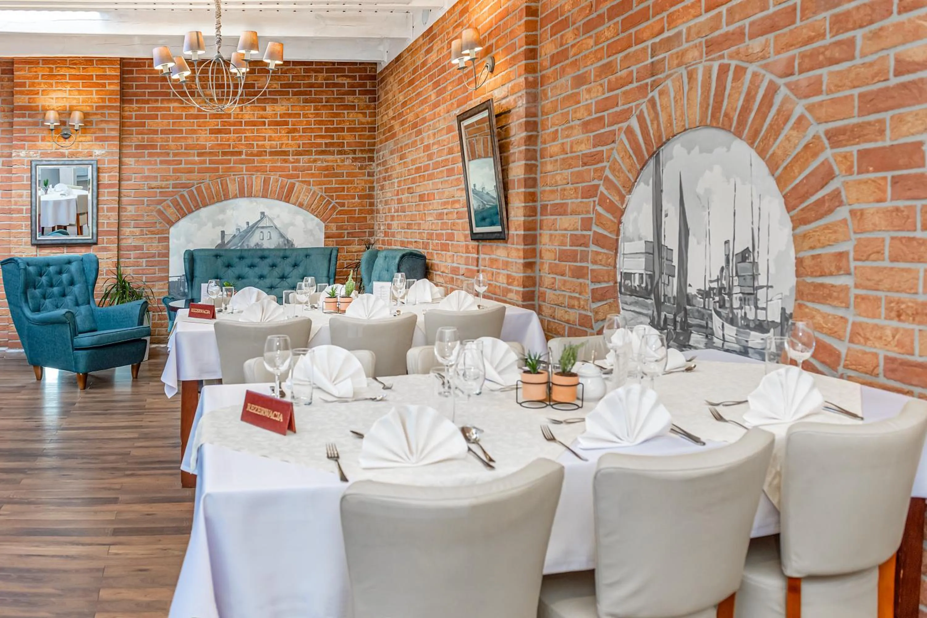 Restaurant/places to eat in Hotel Rigga