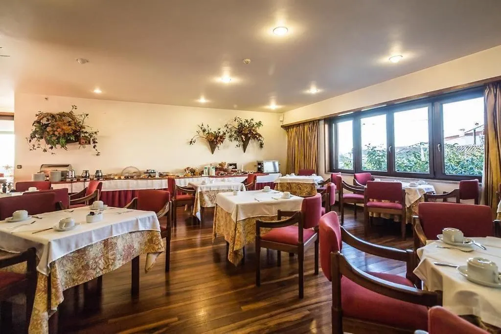 Restaurant/places to eat in Hotel Fortaleza de Almeida by ASITE Hotels