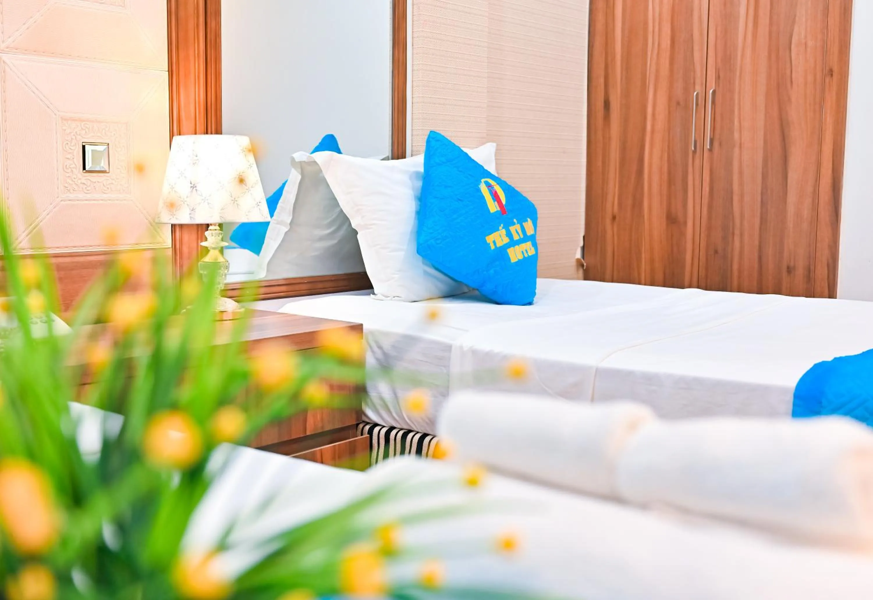 Photo of the whole room, Bed in Khách sạn Thế Kỷ Mới