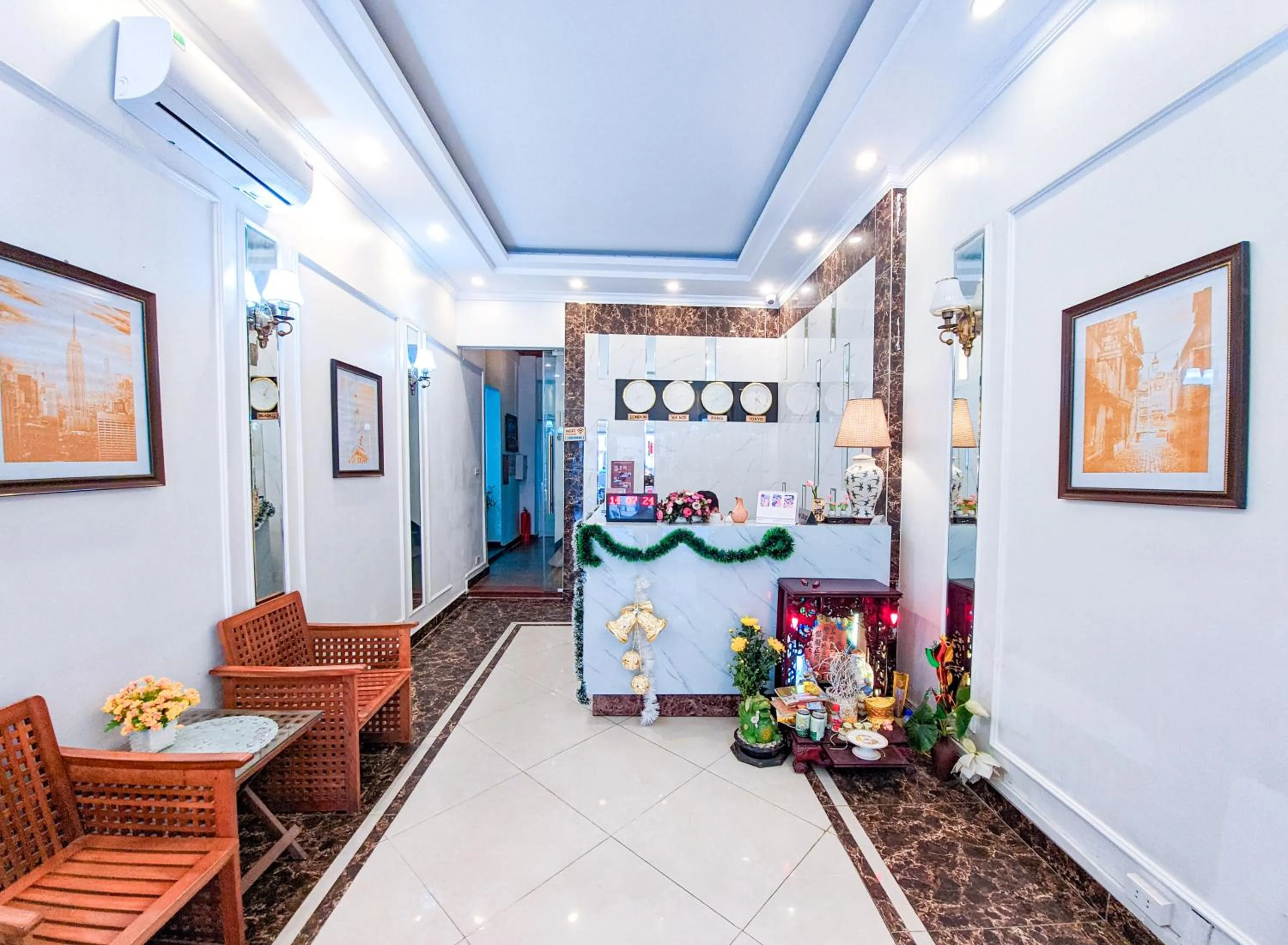 Living room in Khách sạn Thế Kỷ Mới