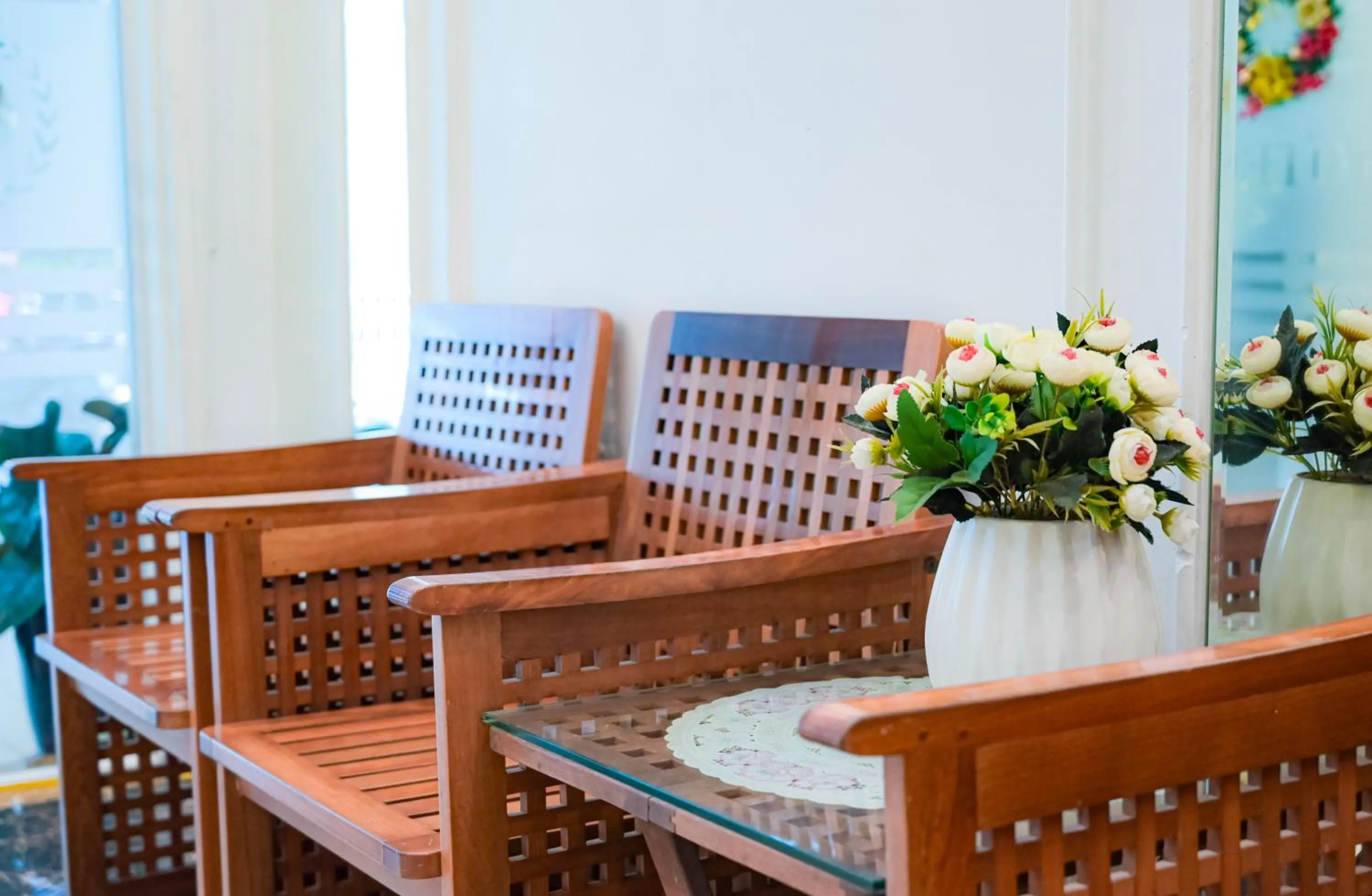 Seating area in Khách sạn Thế Kỷ Mới