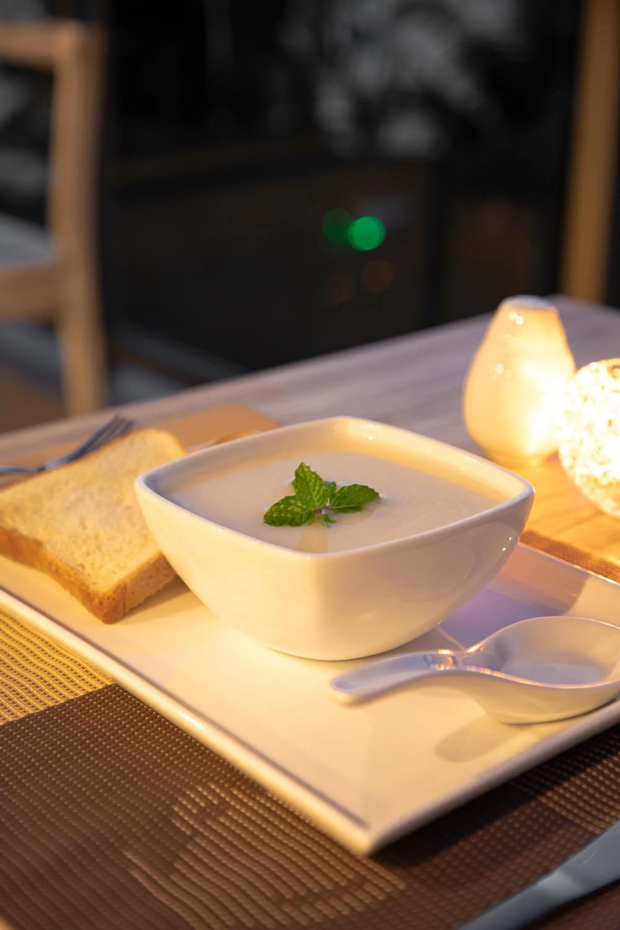 Restaurant/places to eat in Ravo Hotel