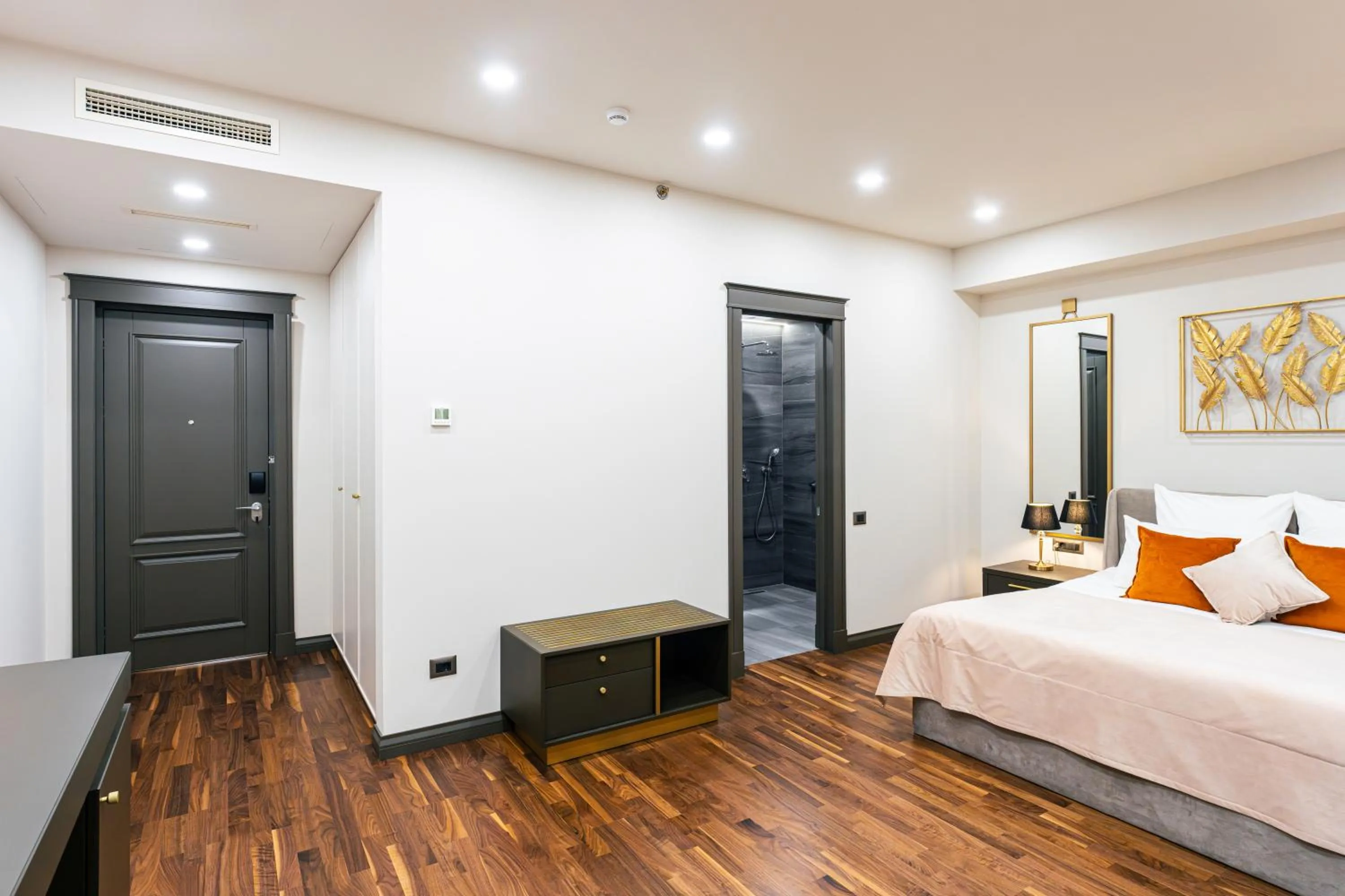 Bed in HOTEL METROPOL Club House