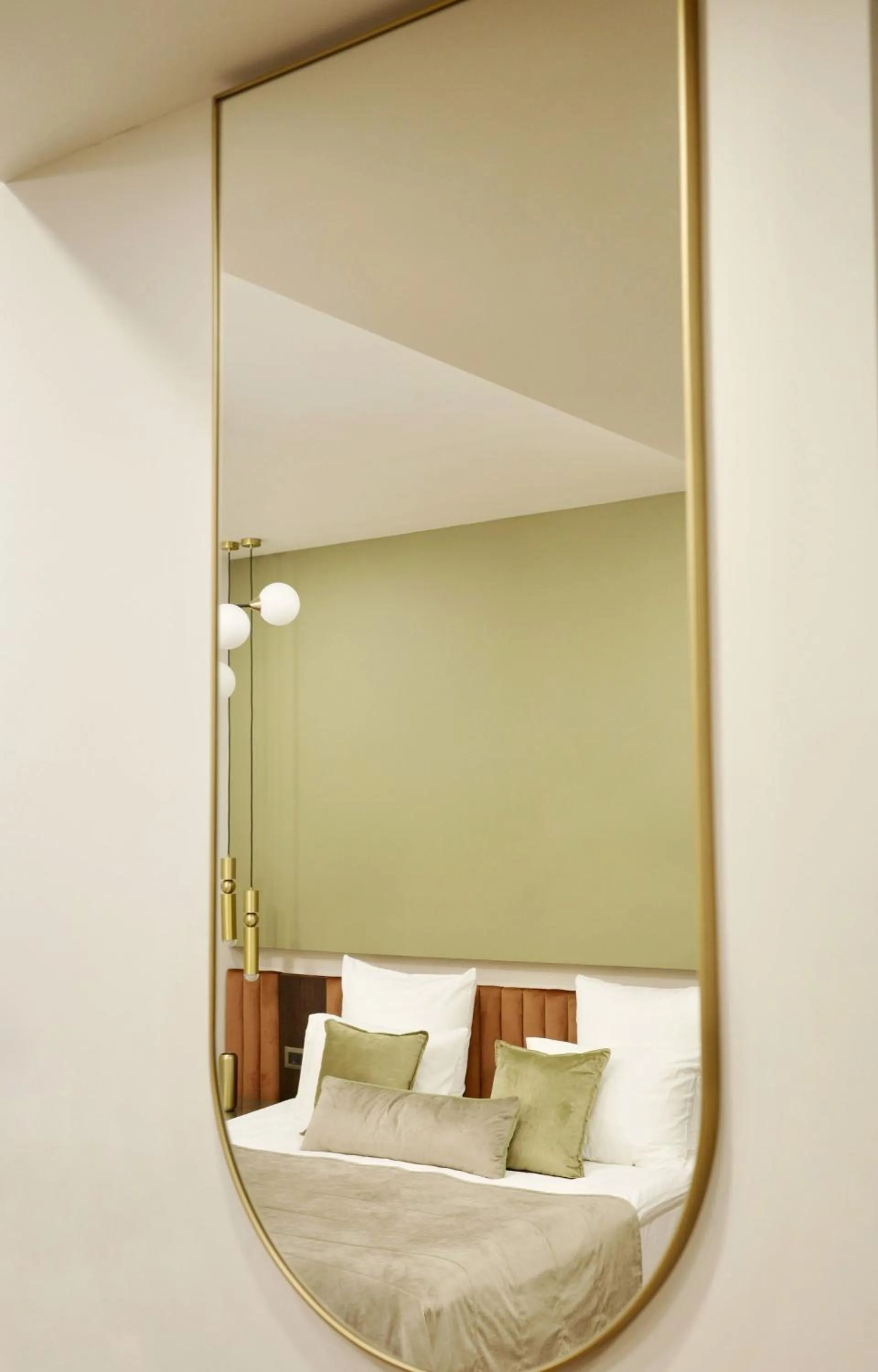 Bed in HOTEL METROPOL Club House