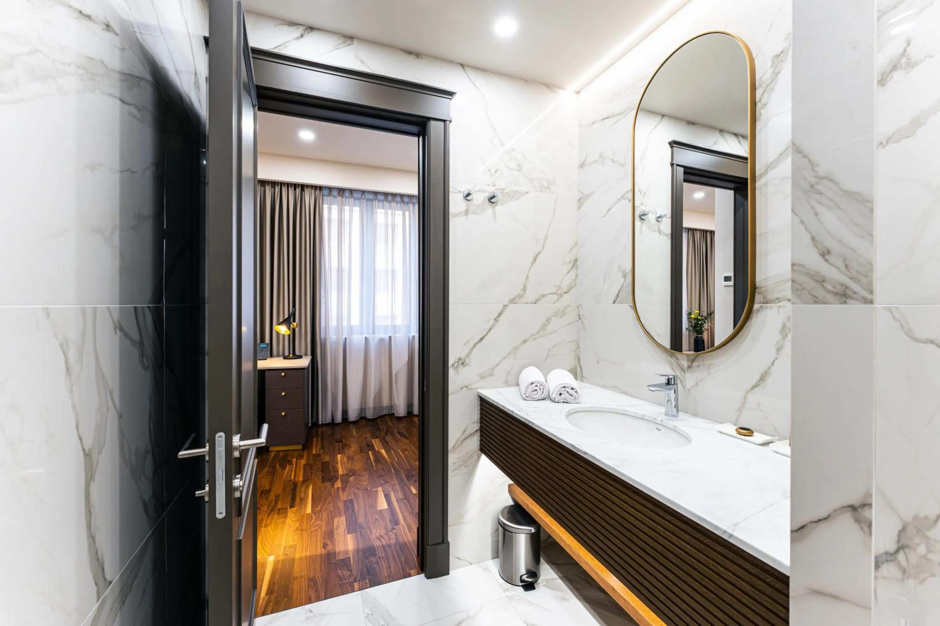 Bathroom in HOTEL METROPOL Club House