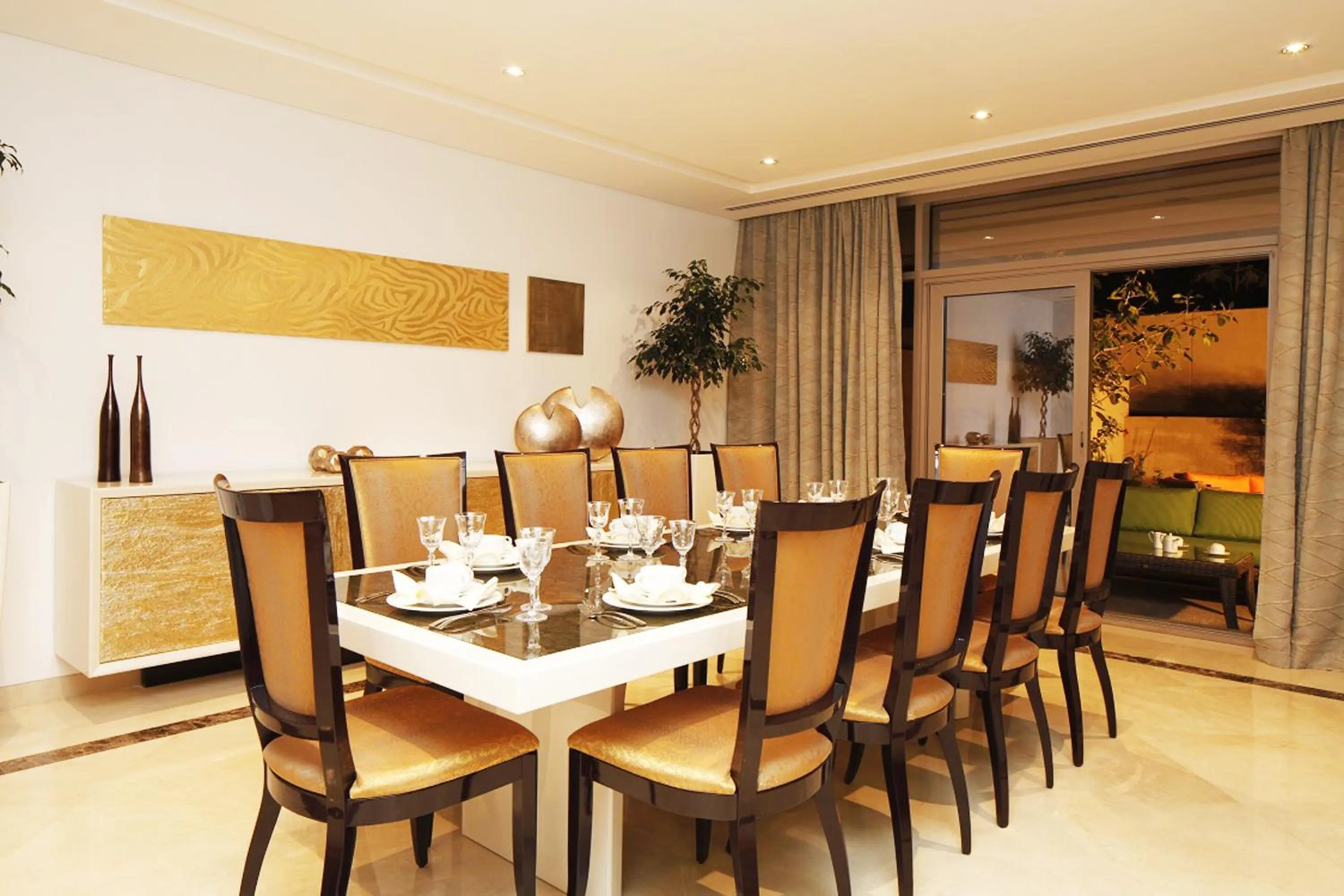 Dining area in Vivienda Hotel Villas Granada