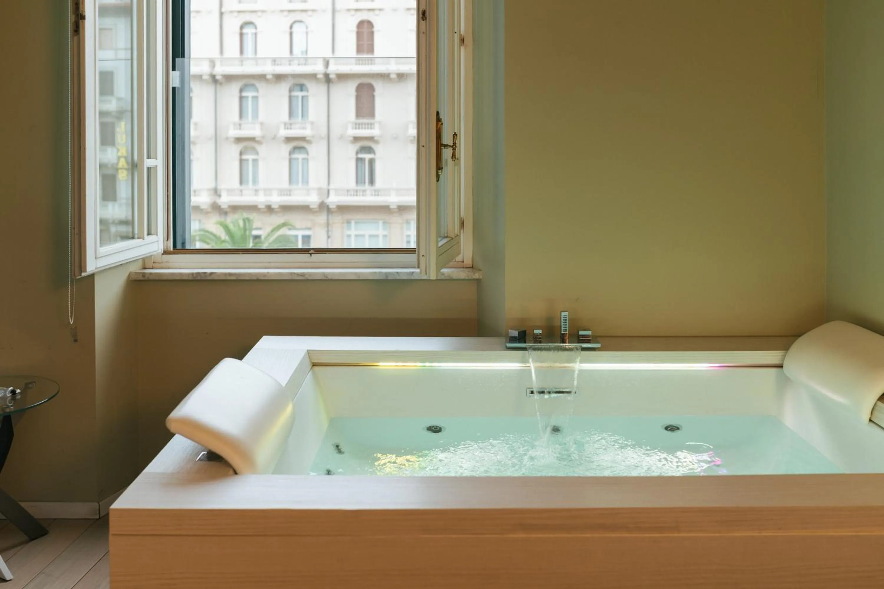 Bath in Hotel Residence Esplanade