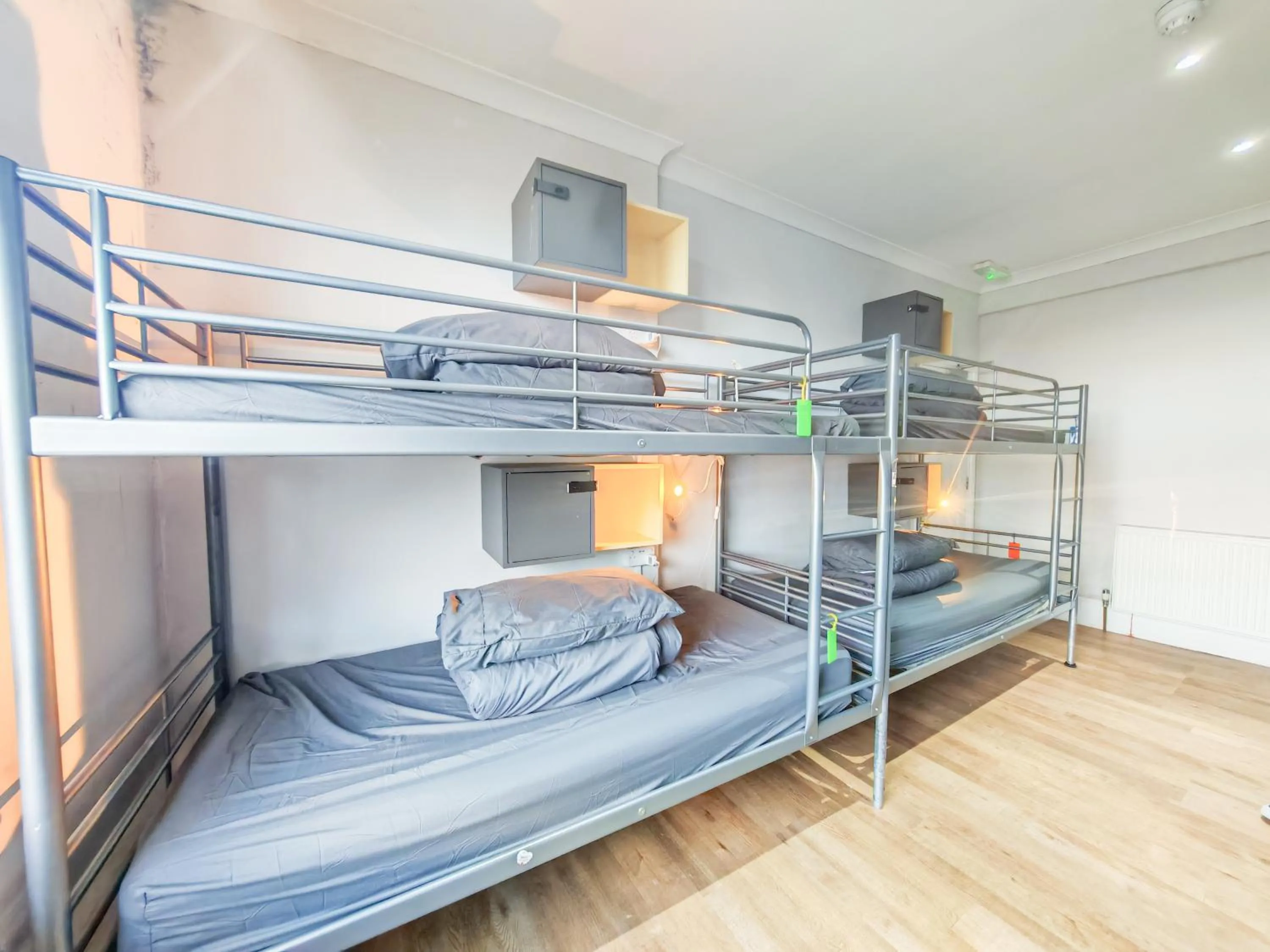 Bed in Prime Backpackers Angel