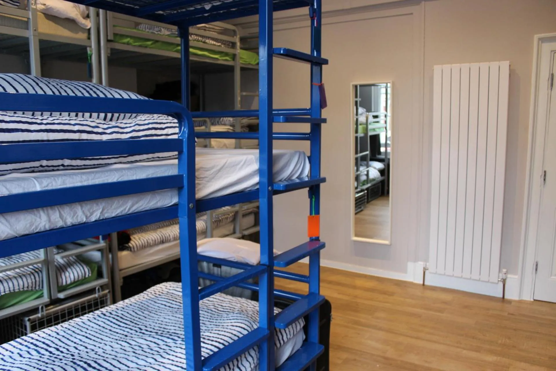 bunk bed, Bed in Prime Backpackers Angel