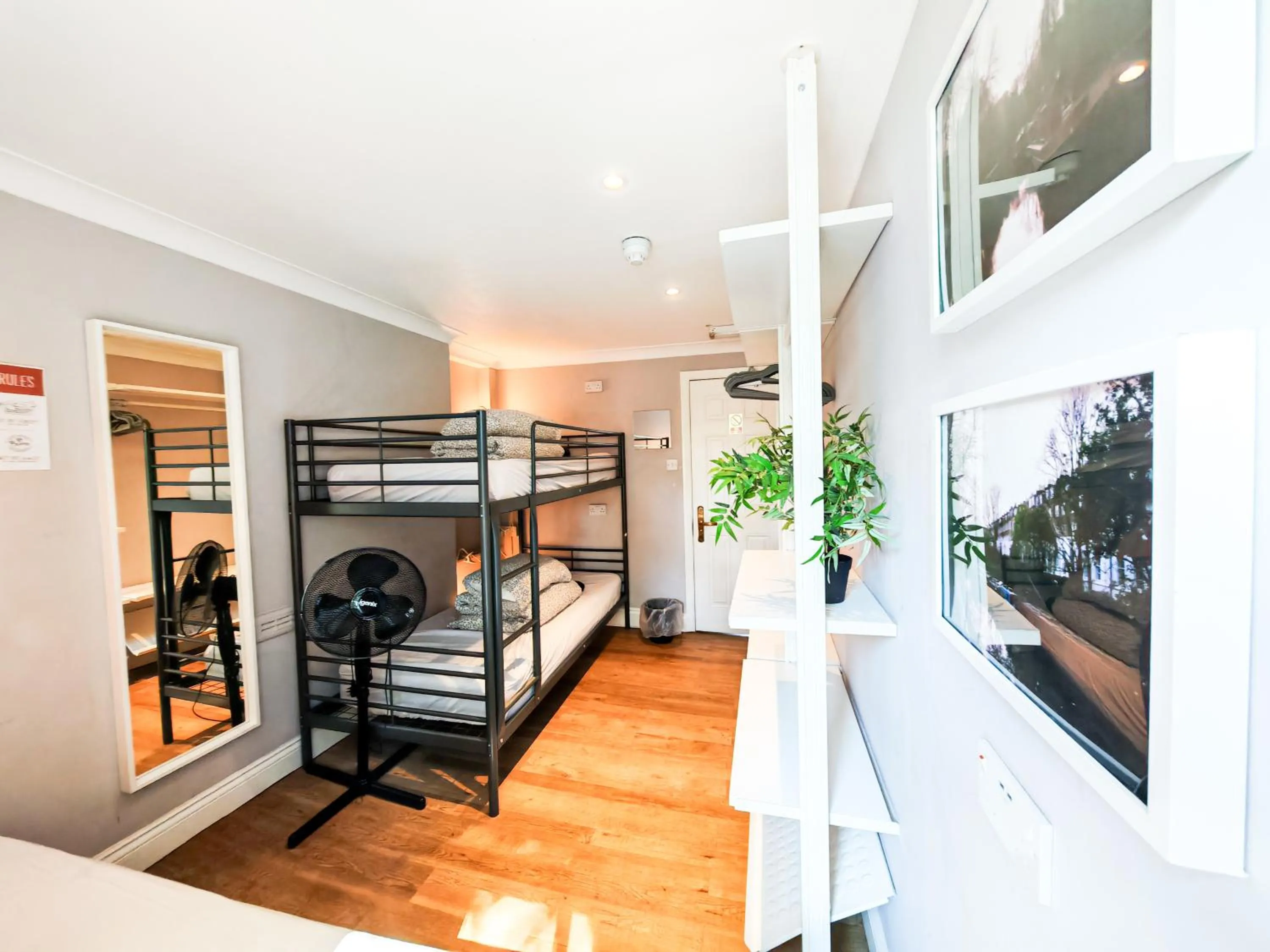 Bed in Prime Backpackers Angel