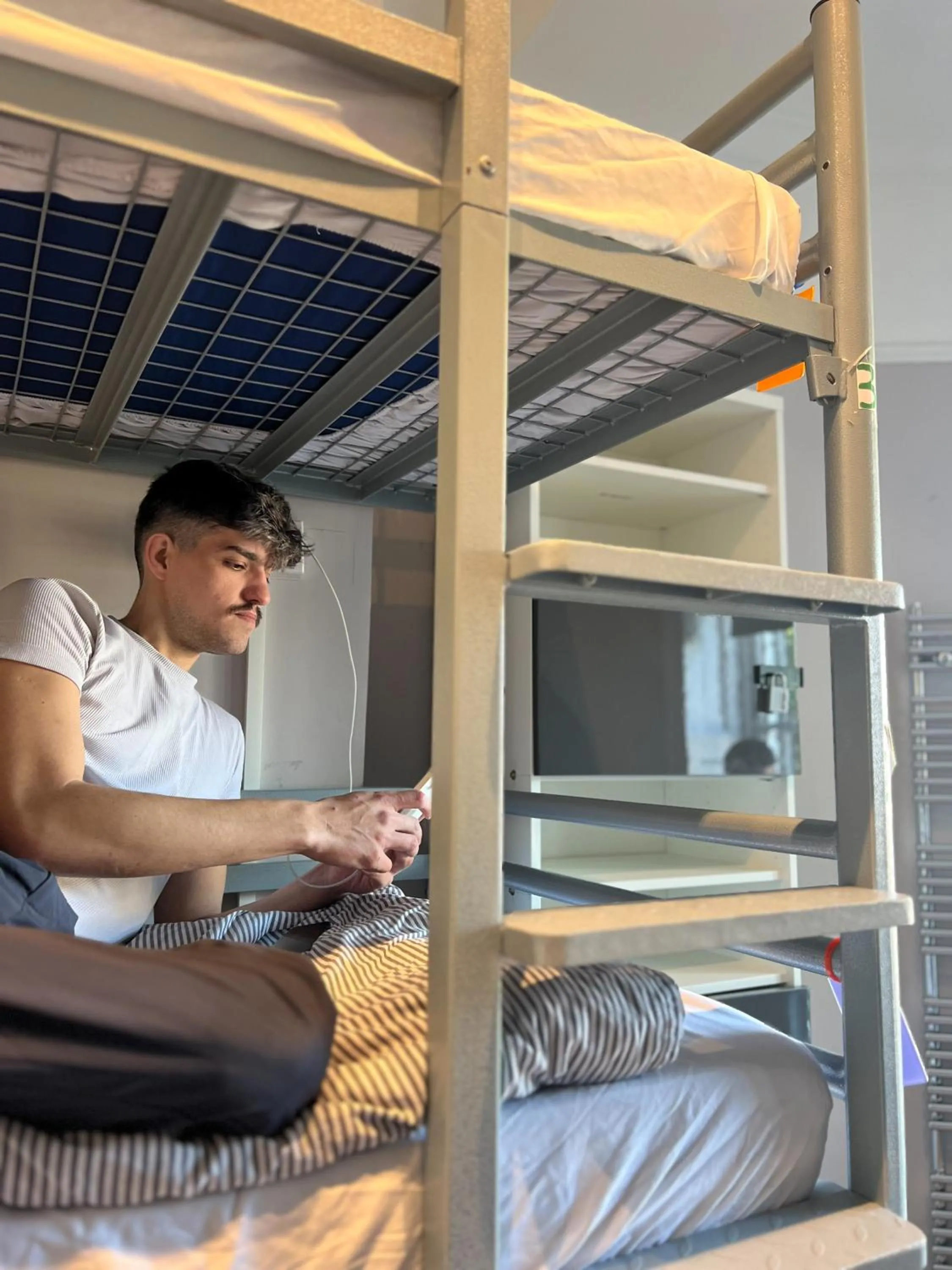 Bedroom, Bed in Prime Backpackers Angel