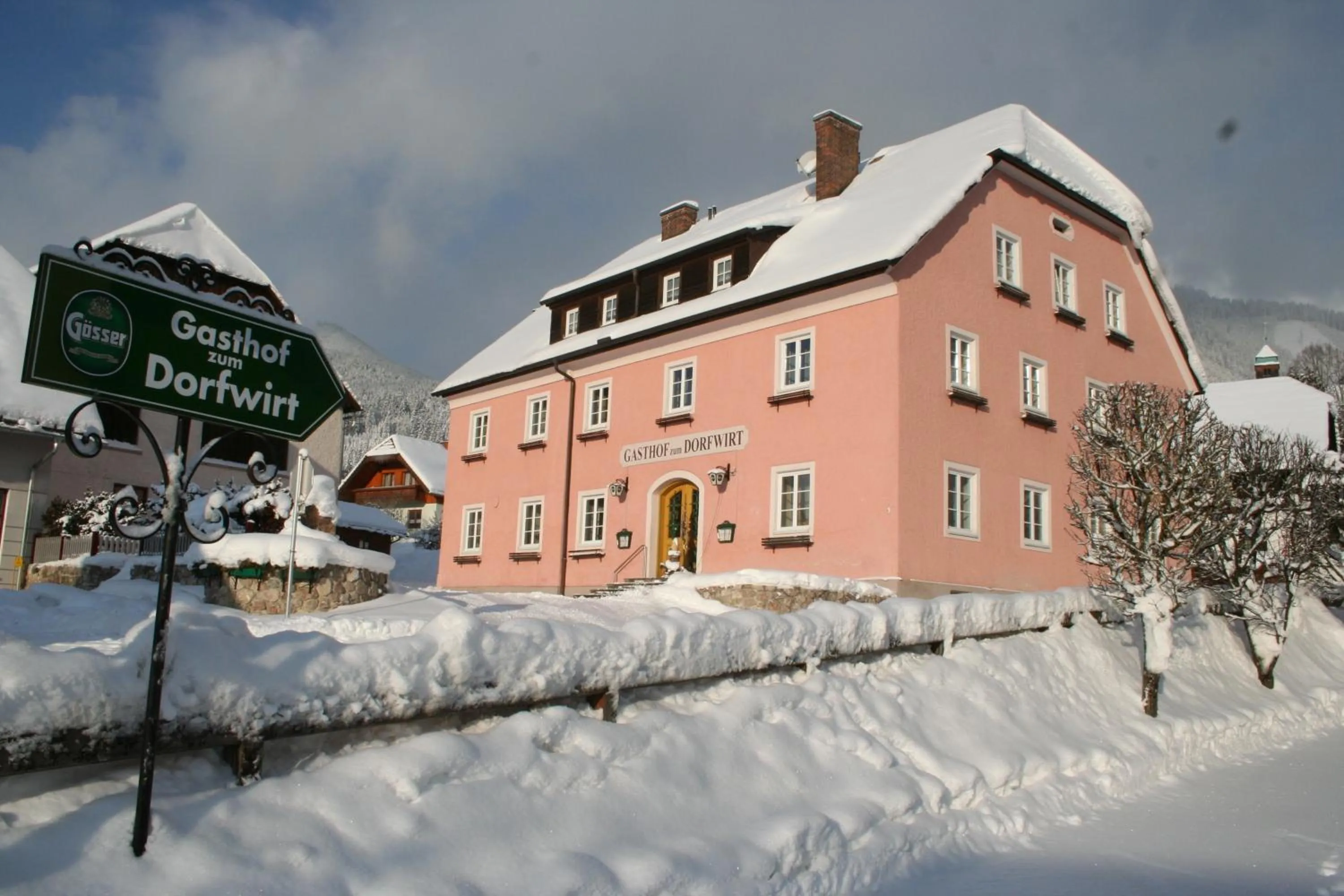 Facade/entrance in Gasthof Dorfwirt
