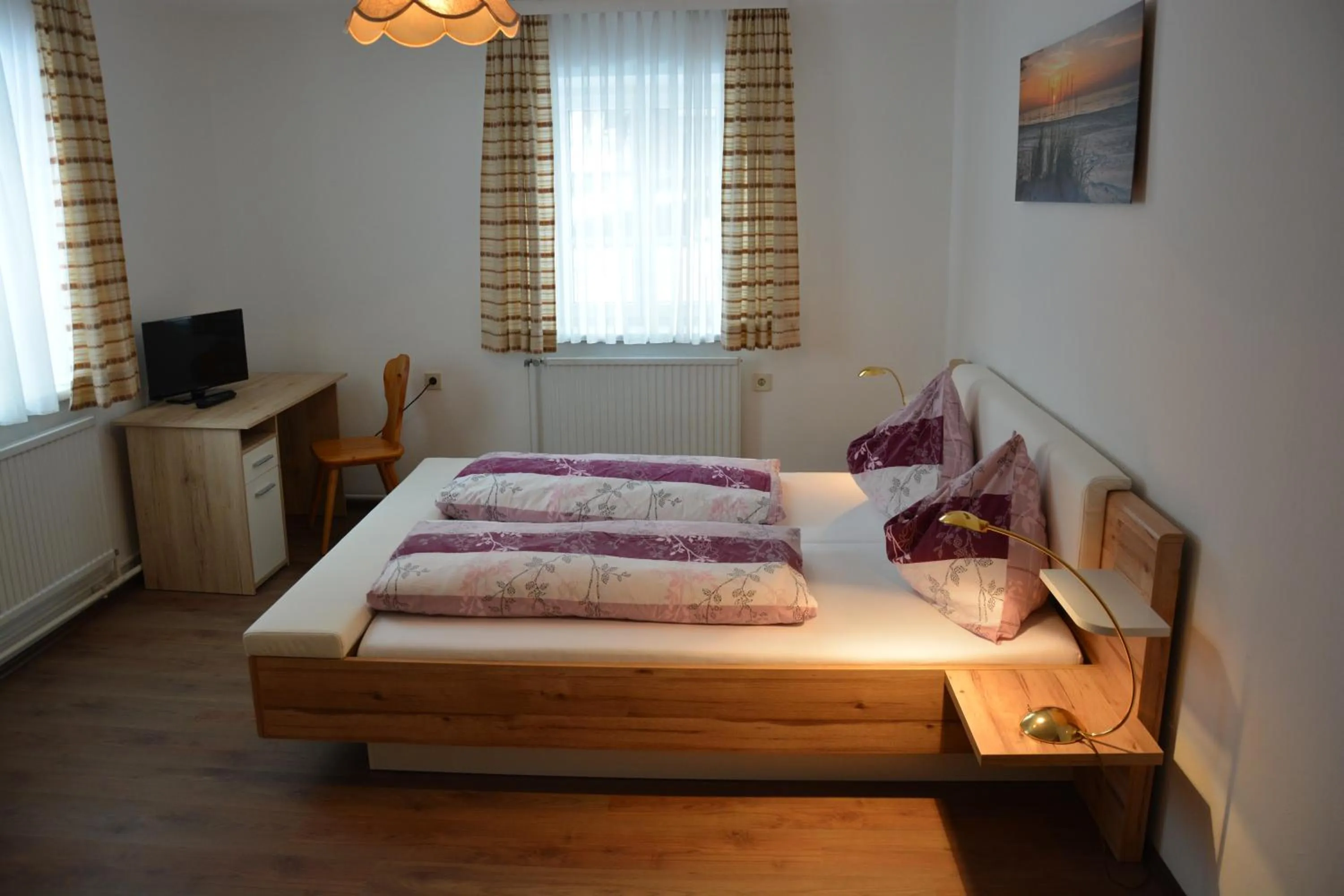 Bed in Gasthof Dorfwirt