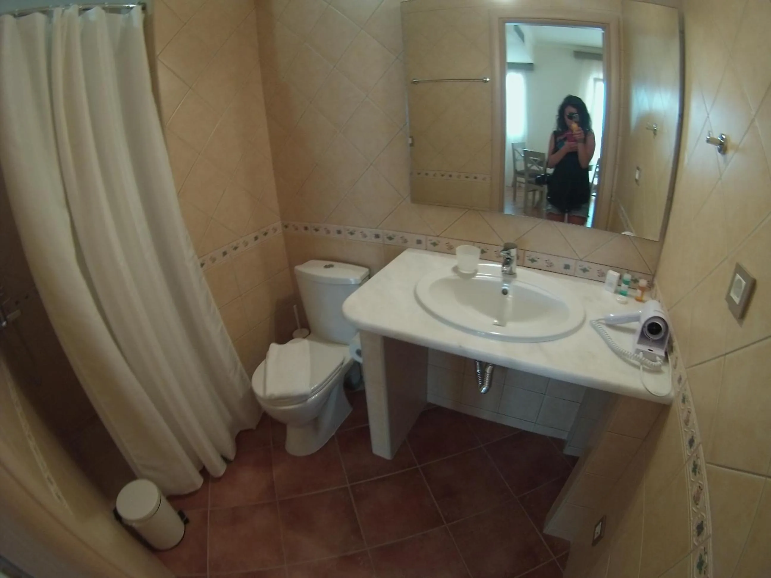 Bathroom in Sivota Gold