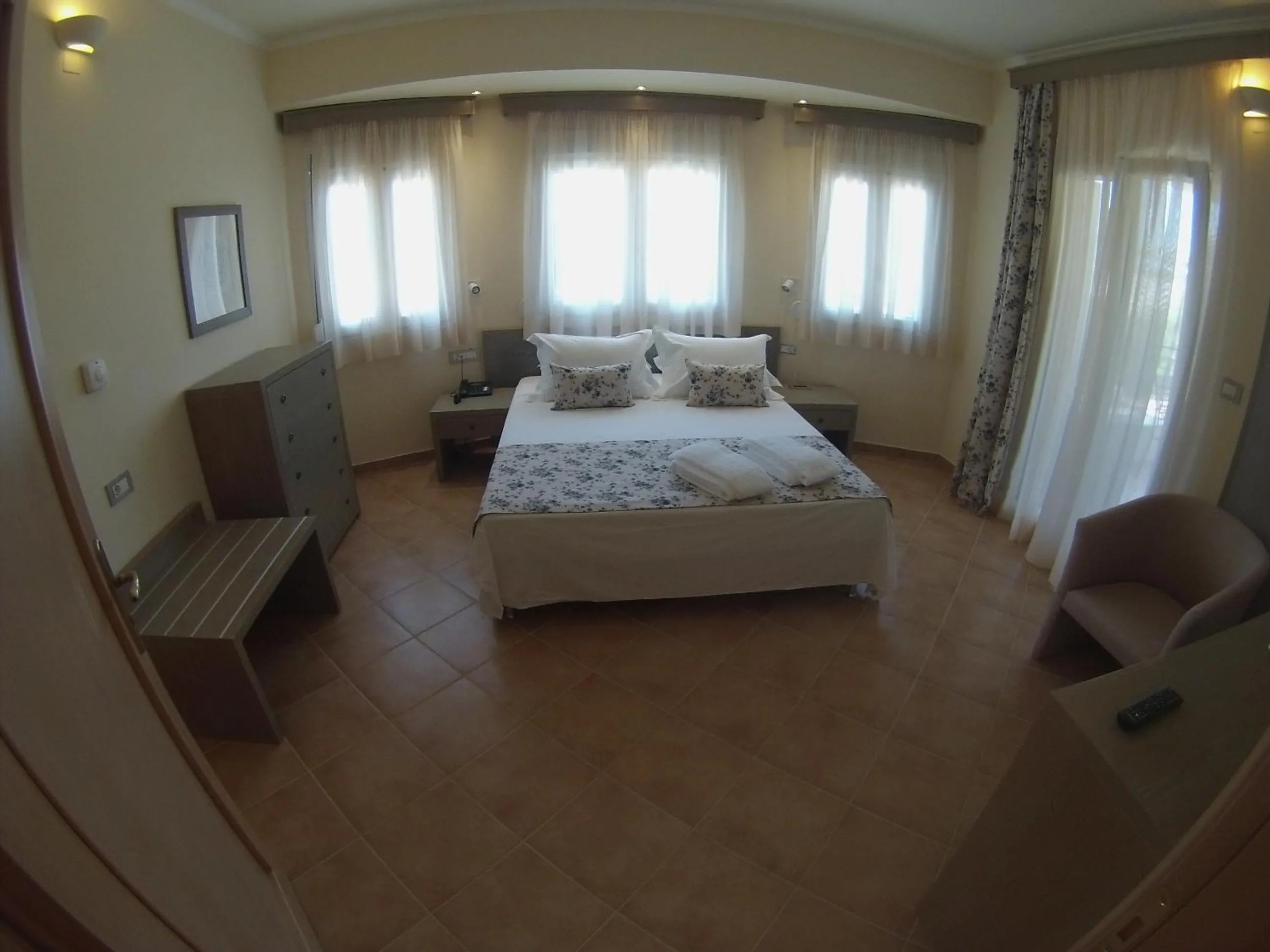 Bedroom, Bed in Sivota Gold