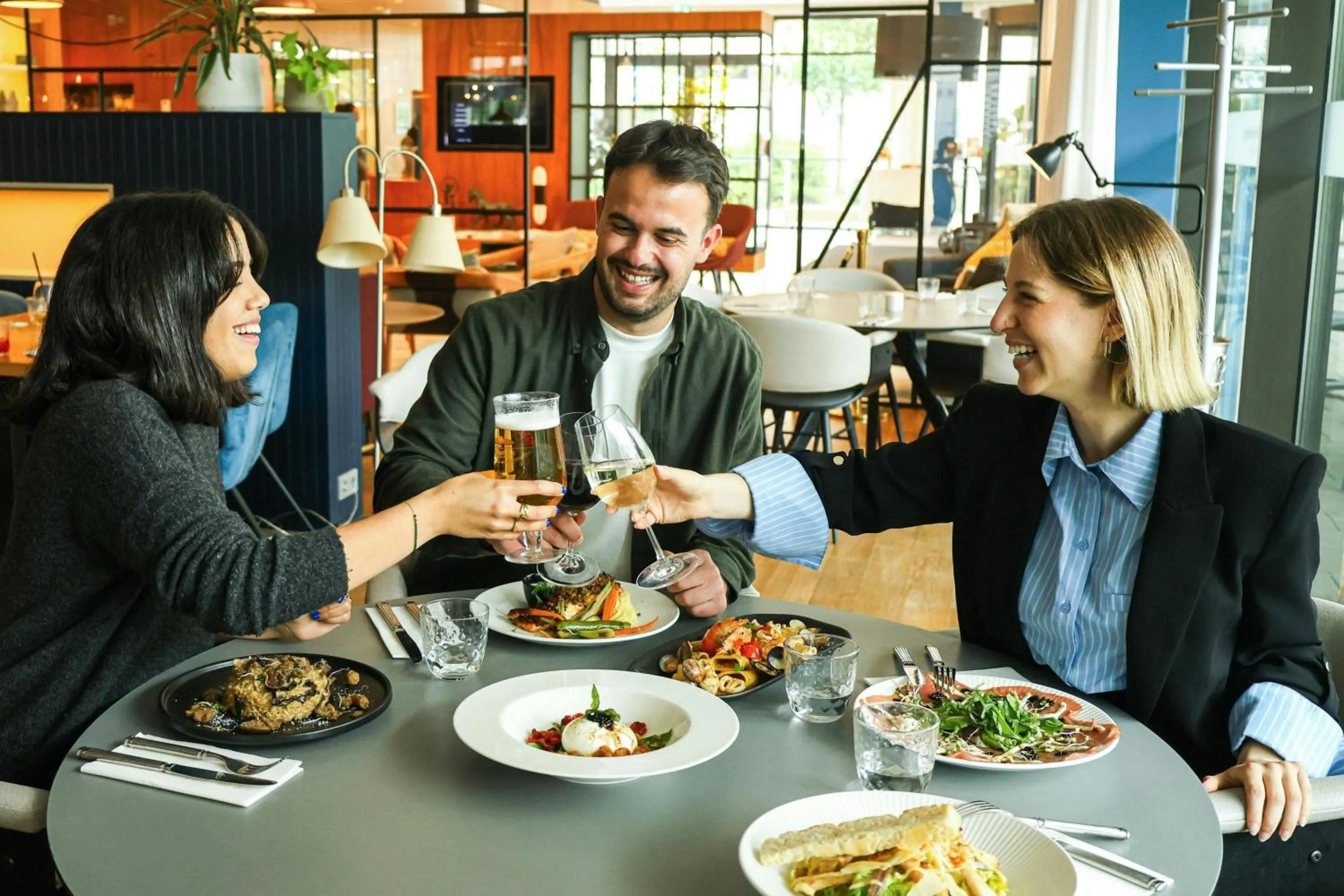 Restaurant/places to eat in Courtyard by Marriott Amsterdam Arena Atlas