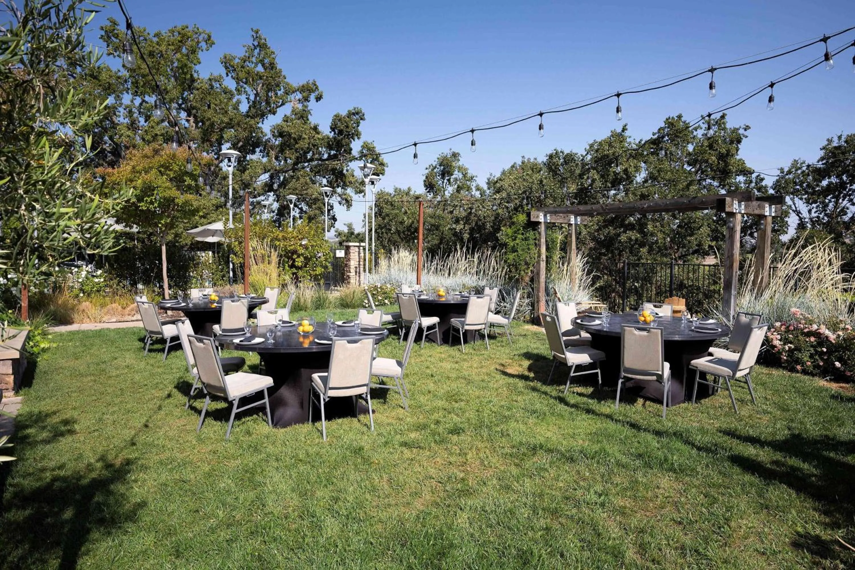 Meeting/conference room in SpringHill Suites by Marriott Paso Robles Atascadero