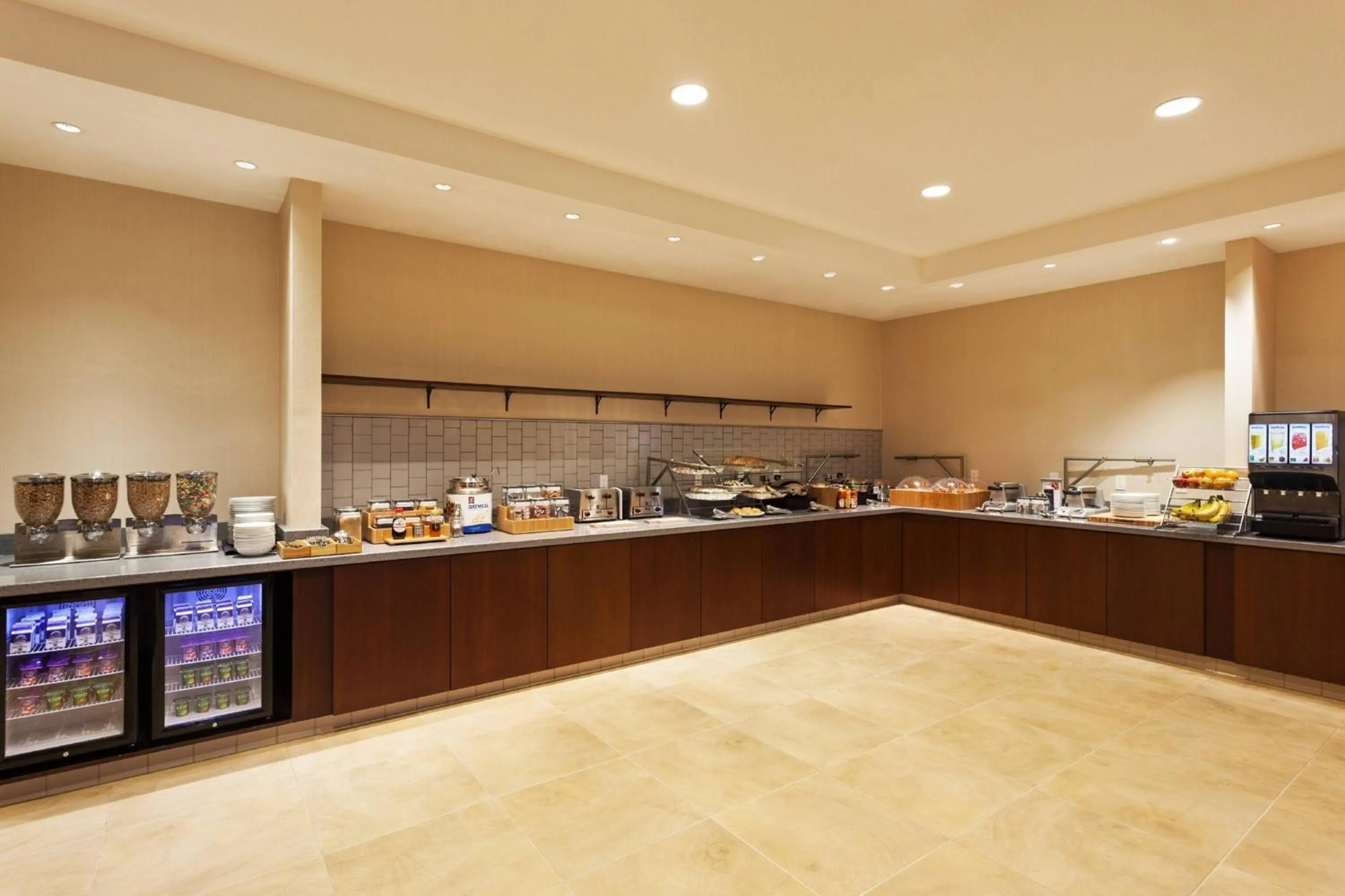 Breakfast in SpringHill Suites by Marriott Paso Robles Atascadero