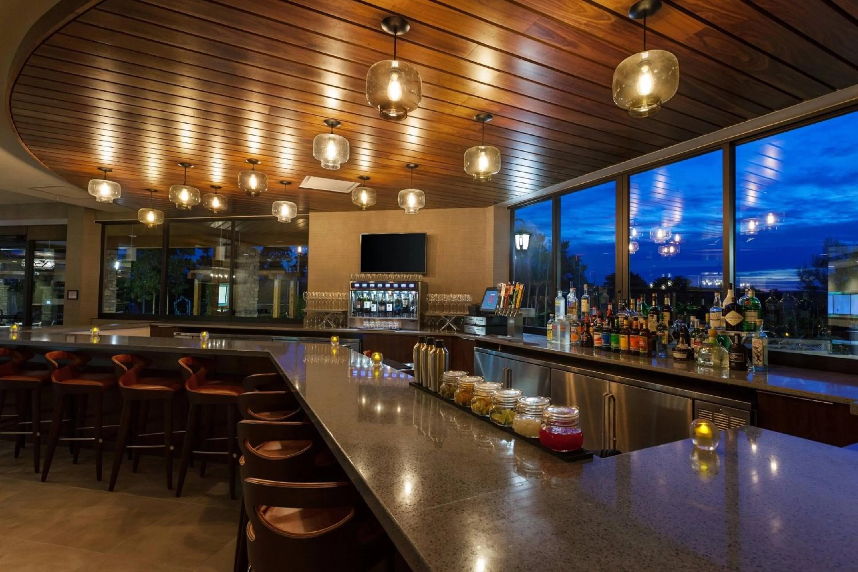 Lounge or bar in SpringHill Suites by Marriott Paso Robles Atascadero