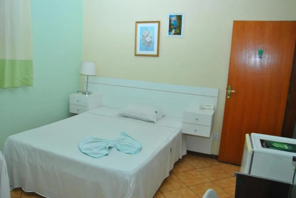 Bed in Hotel Industrial Contagem