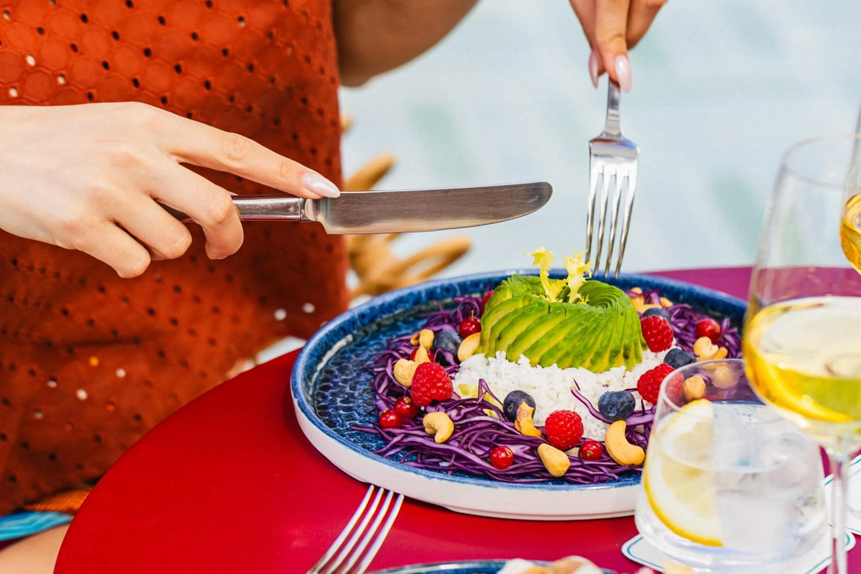 Restaurant/places to eat in Hotel Plaza