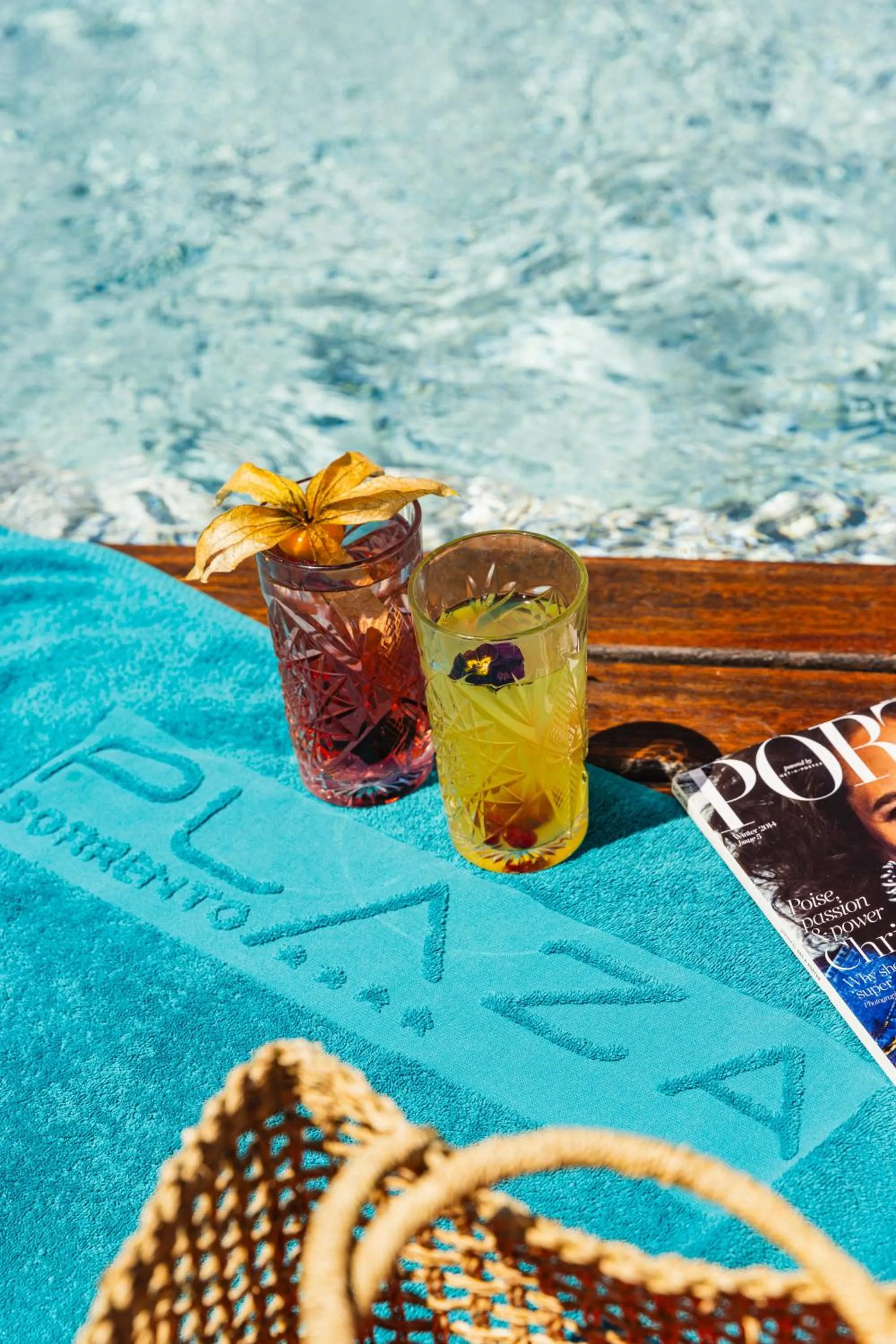 Drinks in Hotel Plaza