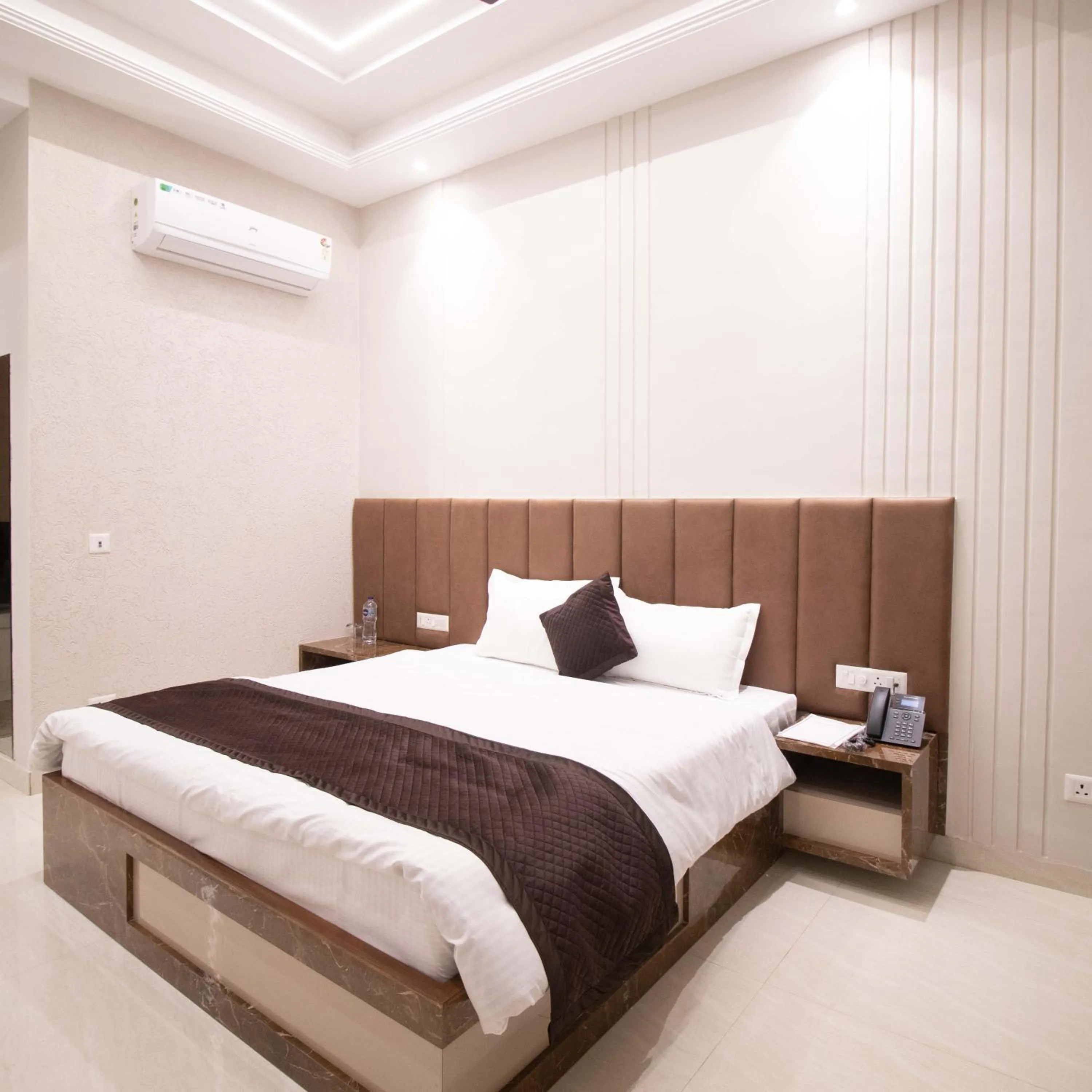 Shri Sangam Hotel