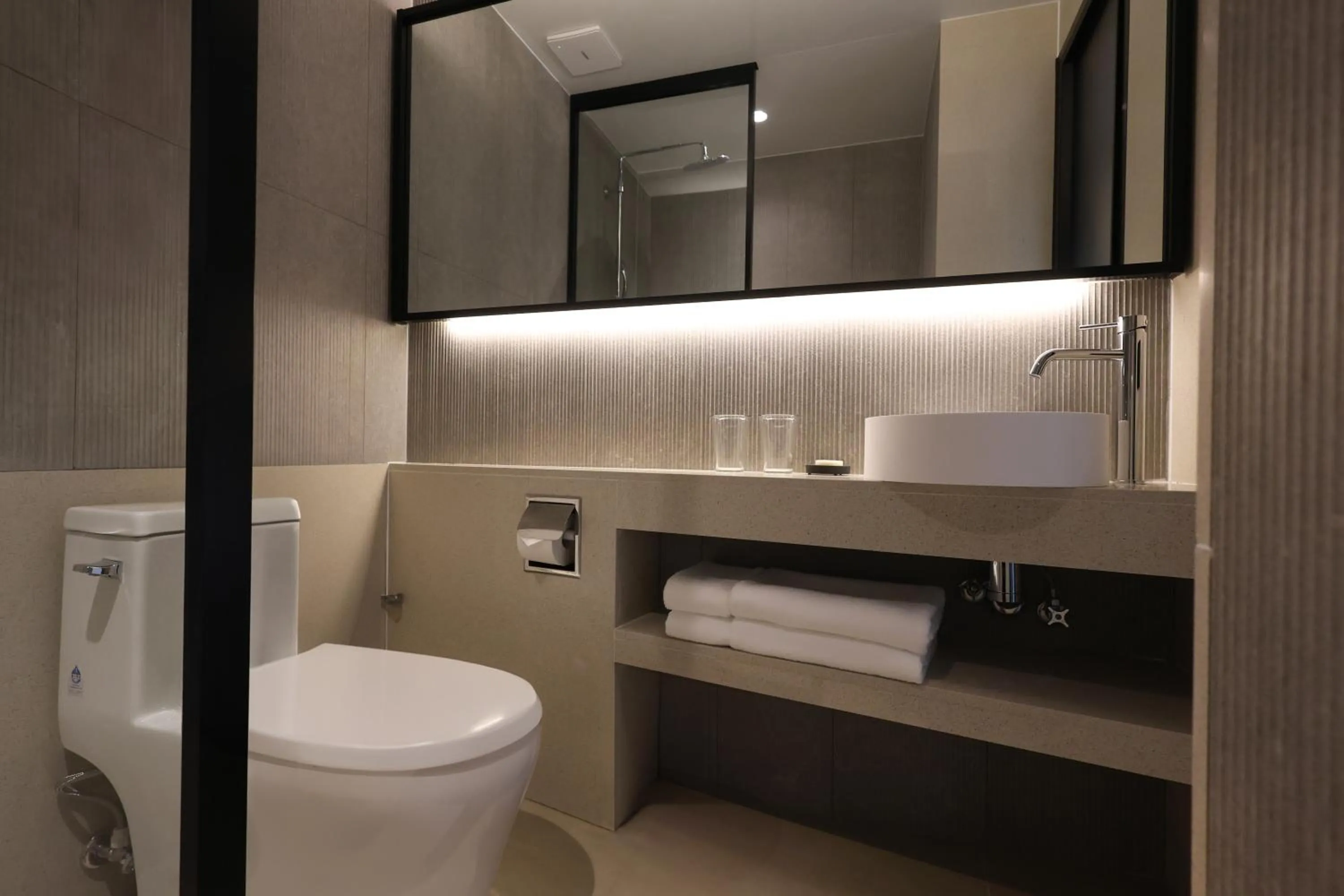 Toilet in New Blanc Central Myeongdong