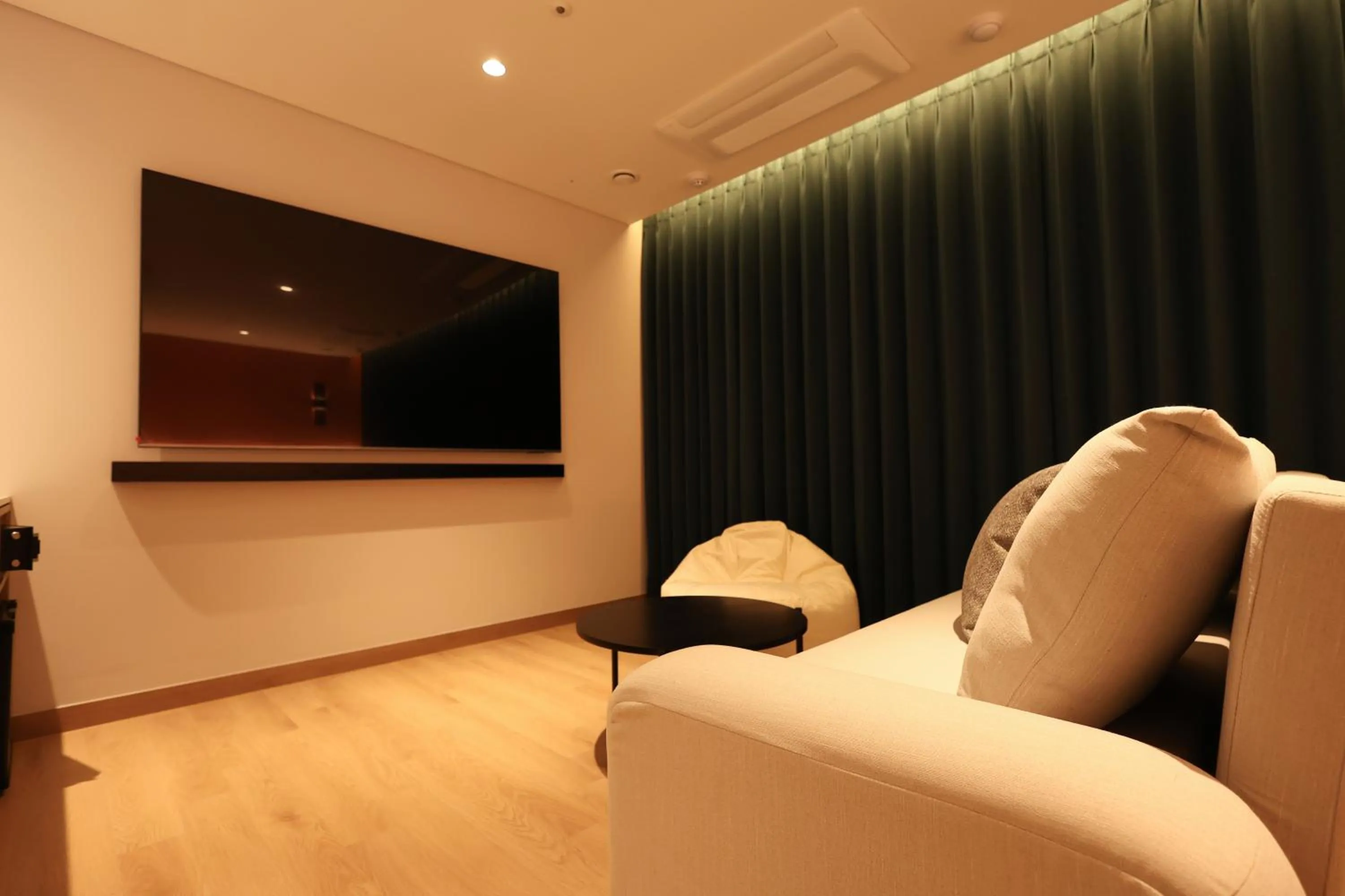 TV and multimedia in New Blanc Central Myeongdong