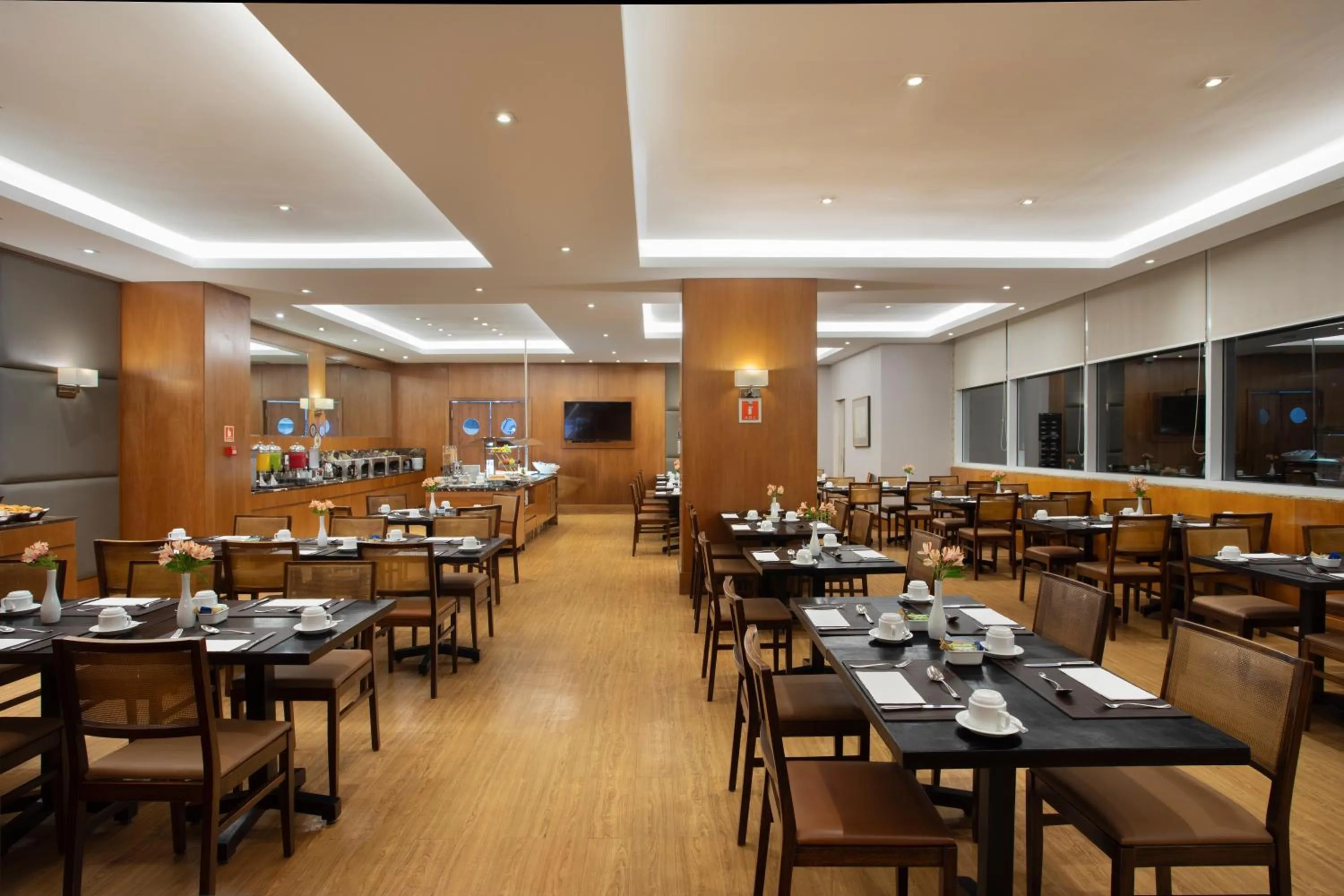 Restaurant/places to eat in Windsor Brasilia Hotel