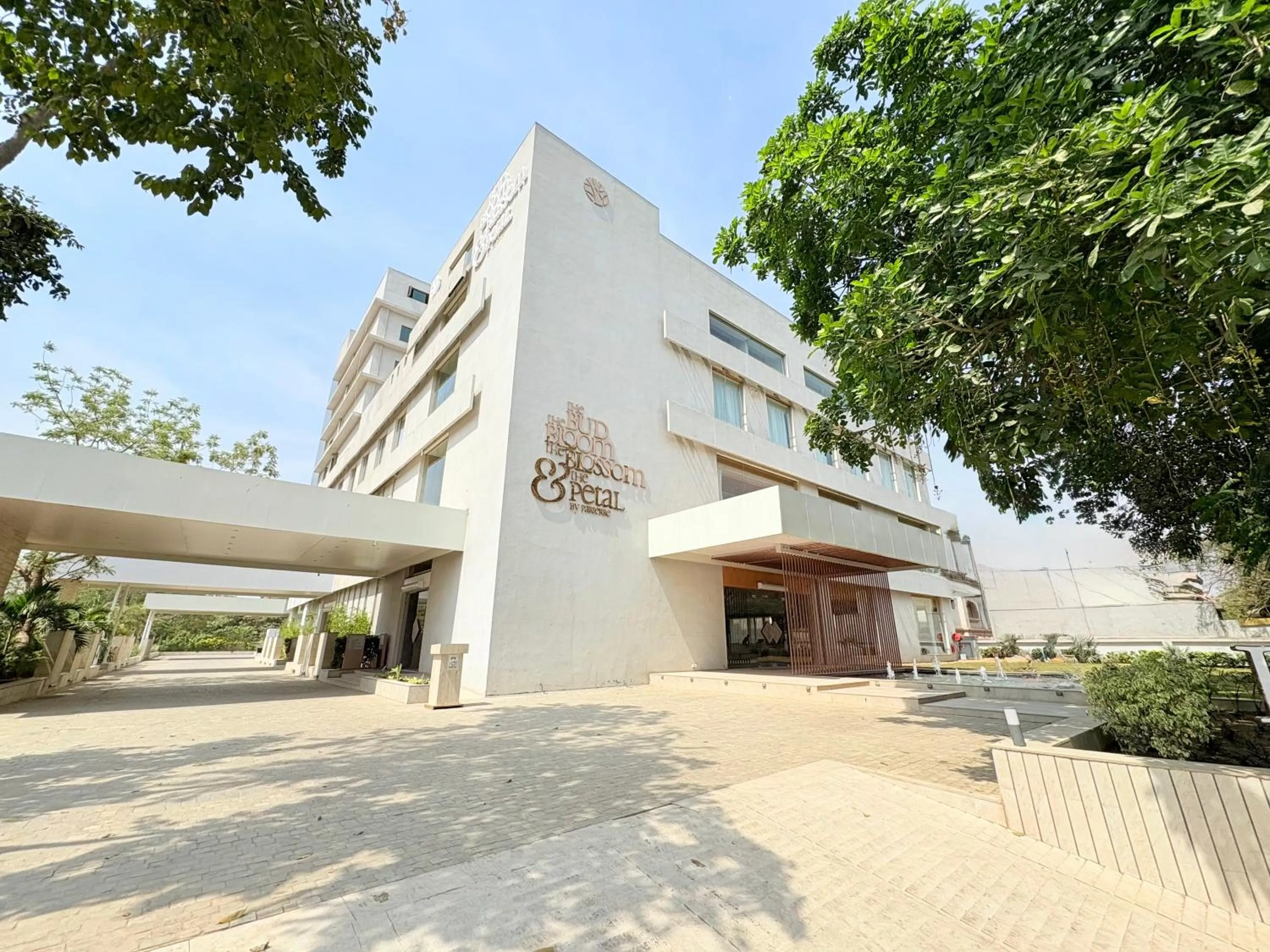 Property building in The Parterre - SG Highway Ahmedabad