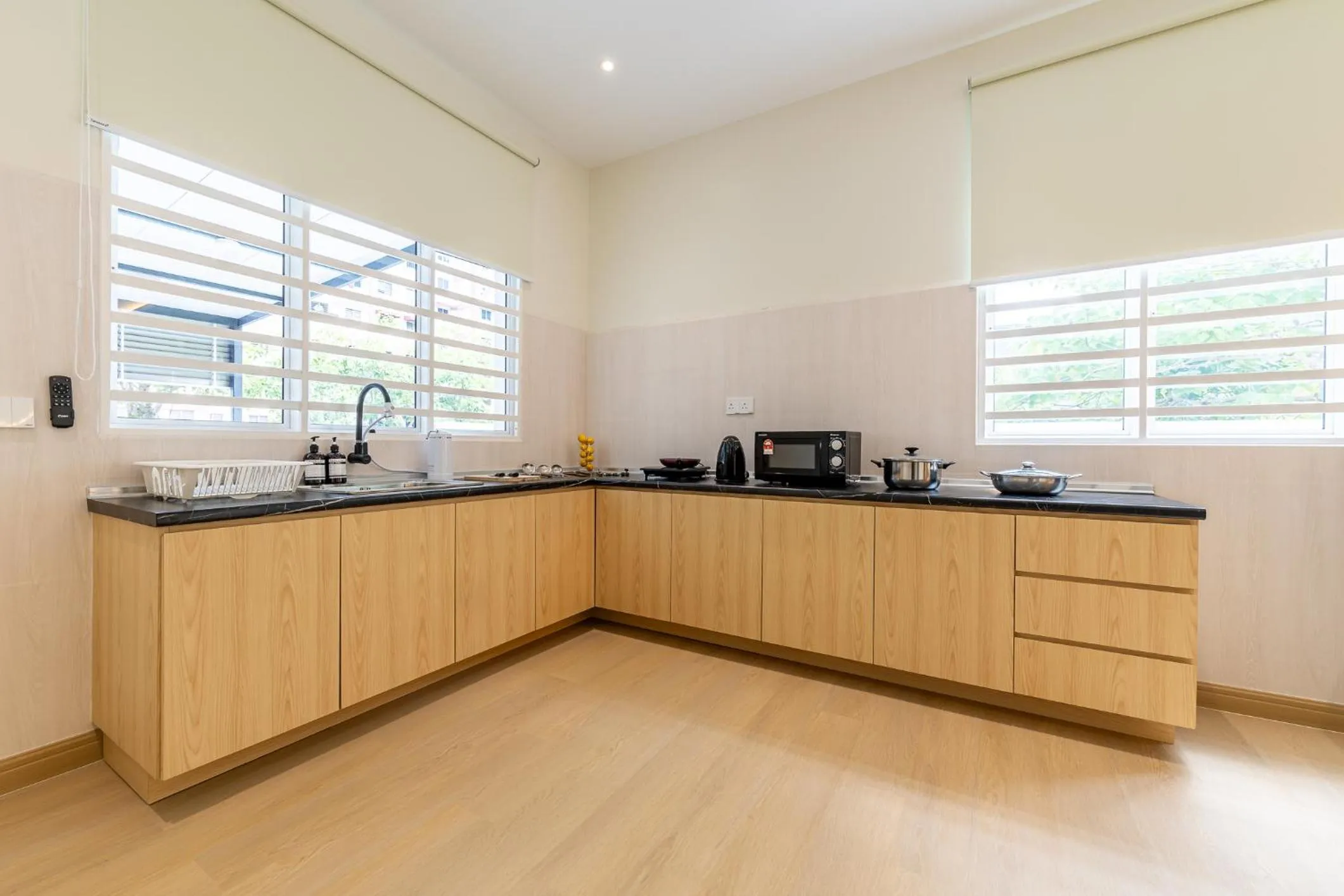 La Ferringhi Villa by BRB