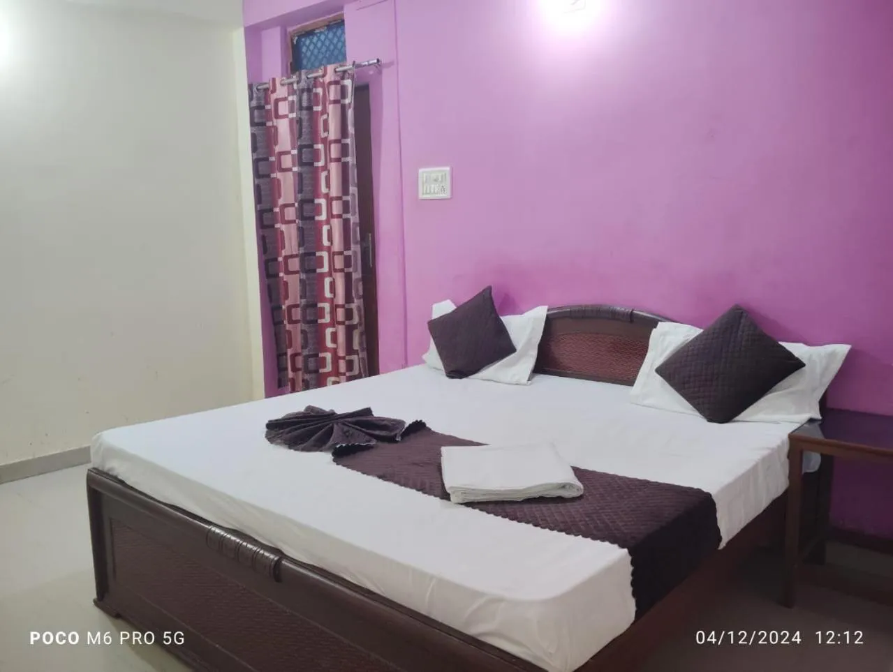 Bed in Baba Guest House