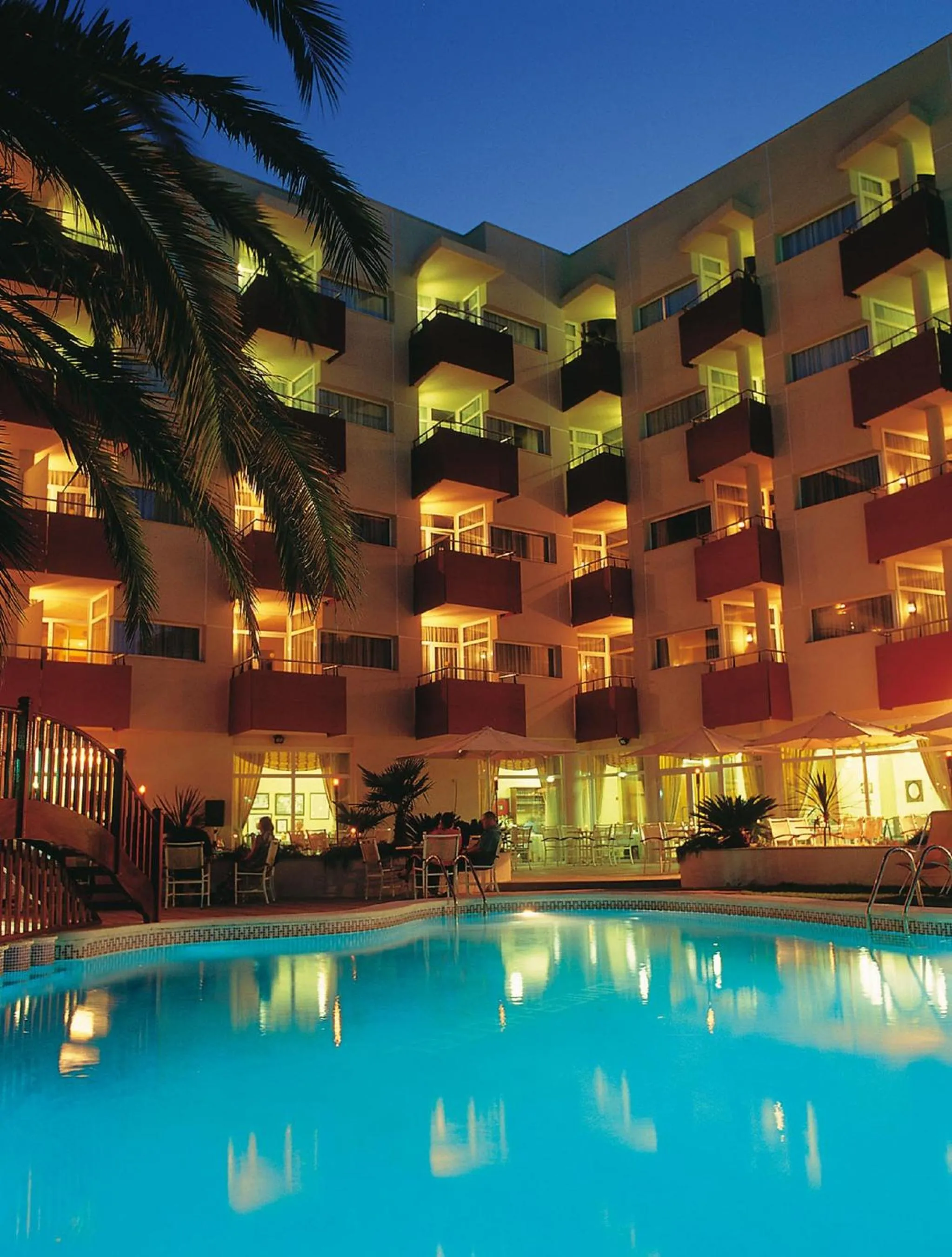 Swimming pool in Mònica Hotel