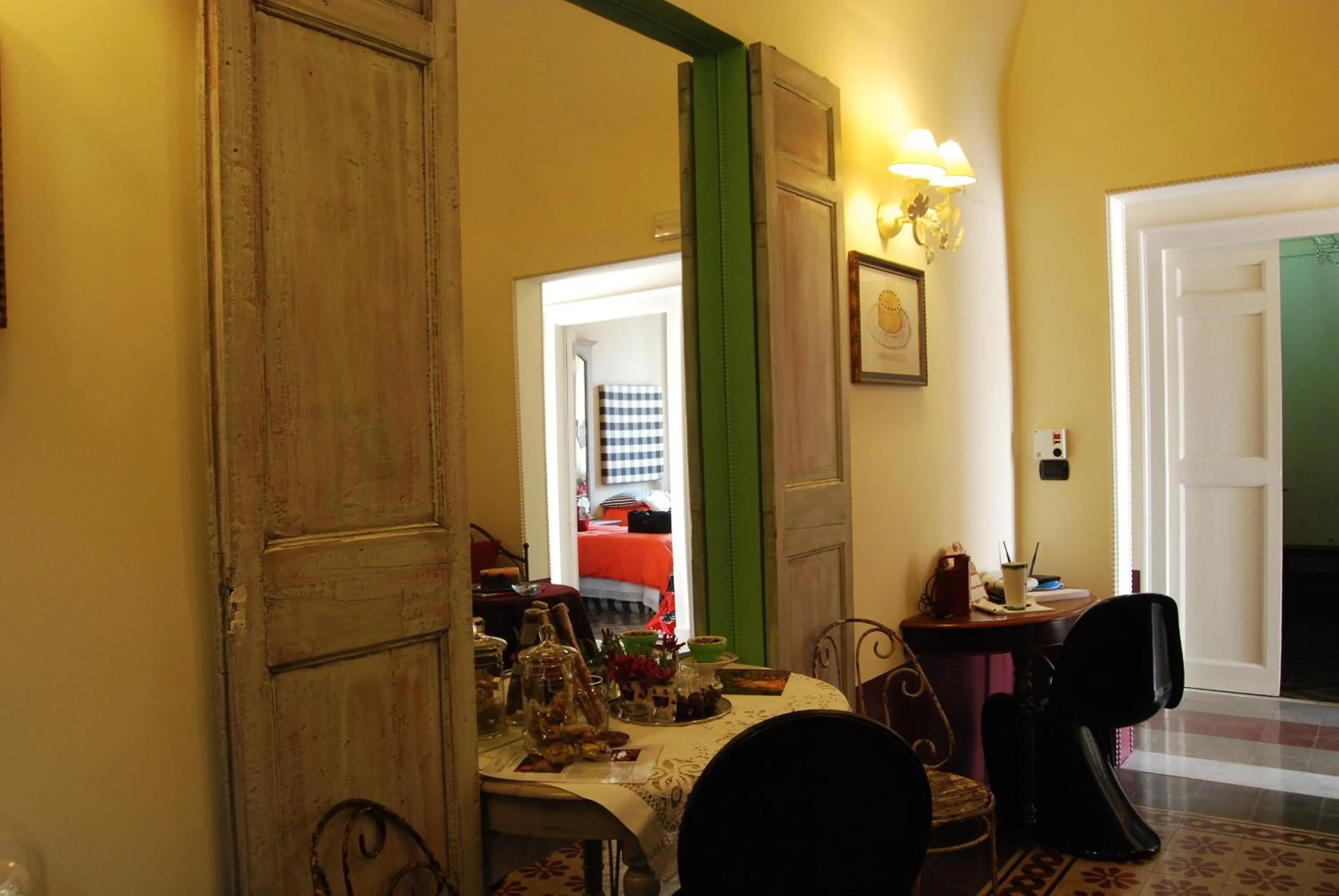 Communal lounge/ TV room in Kemmare