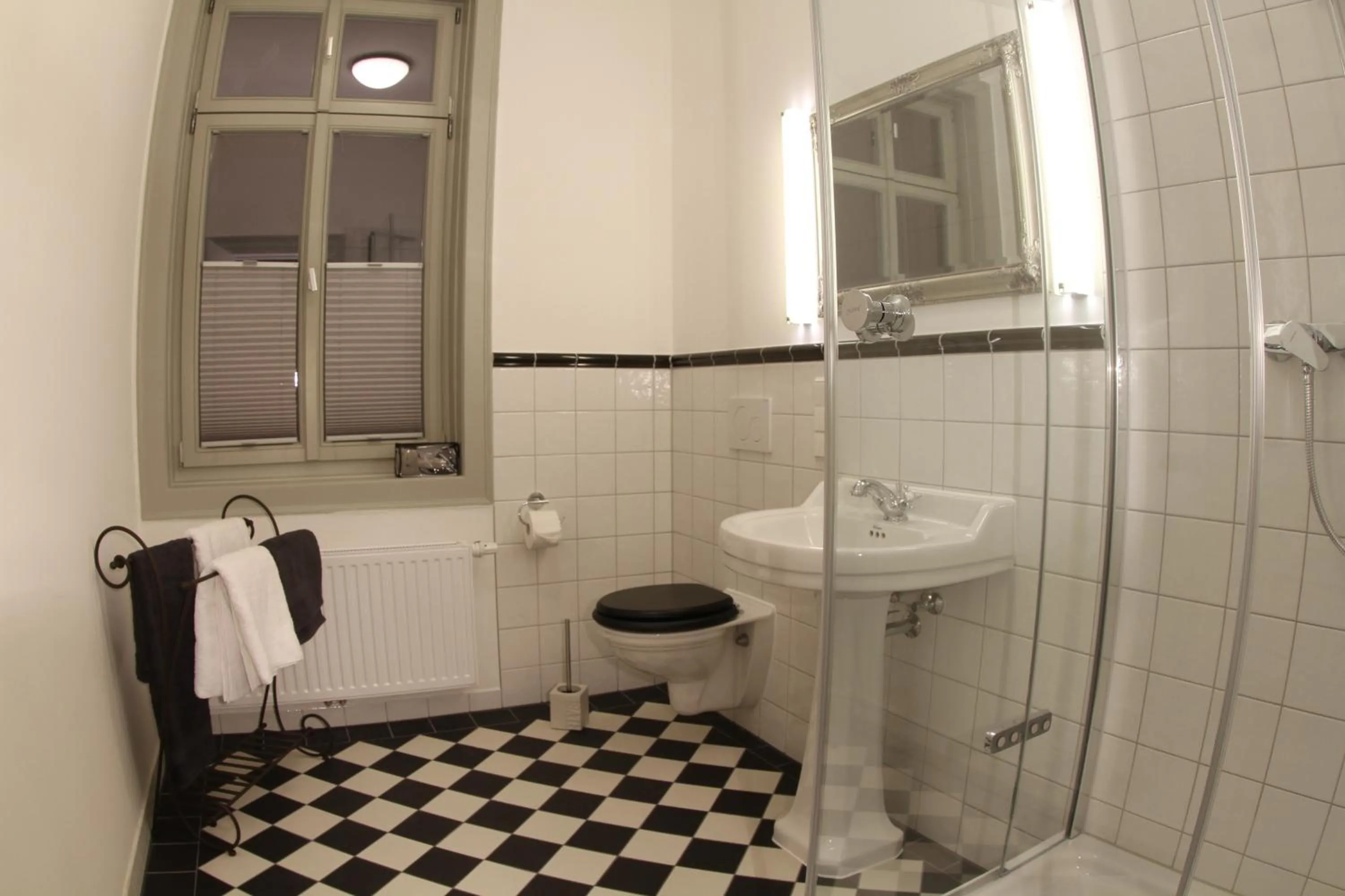 Bathroom in Hotel Villa Victoria