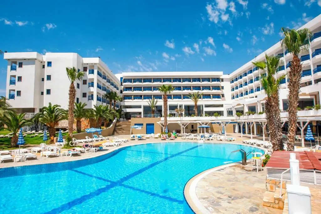 Ascos Coral Beach Hotel