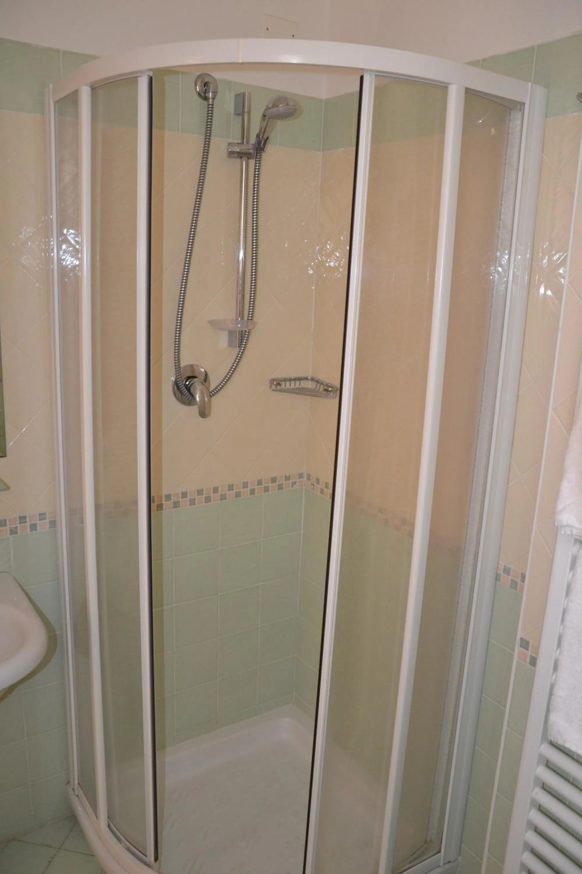 Bathroom in Hotel Ariston