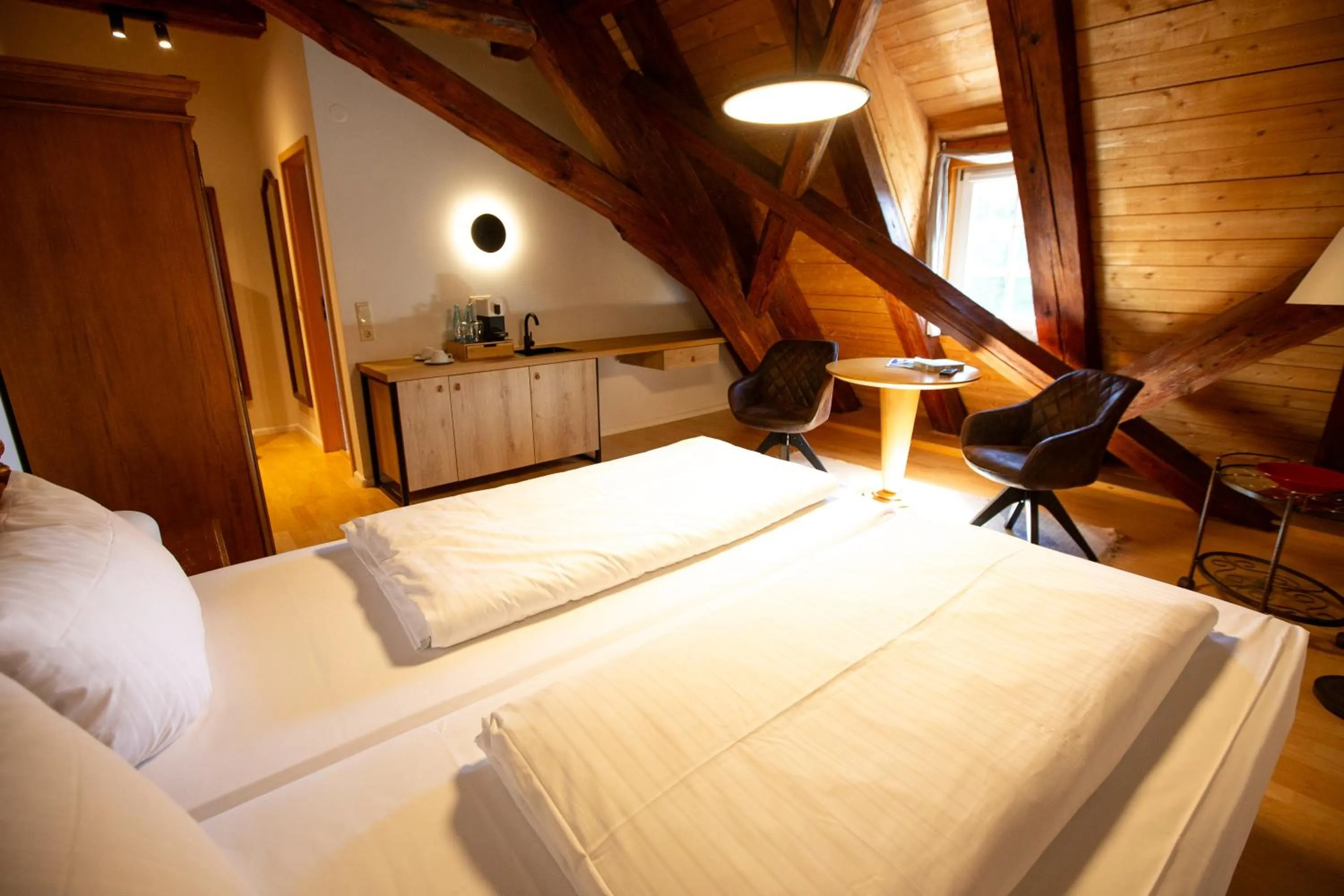 Bed in Gutshof-Hotel Waldknechtshof