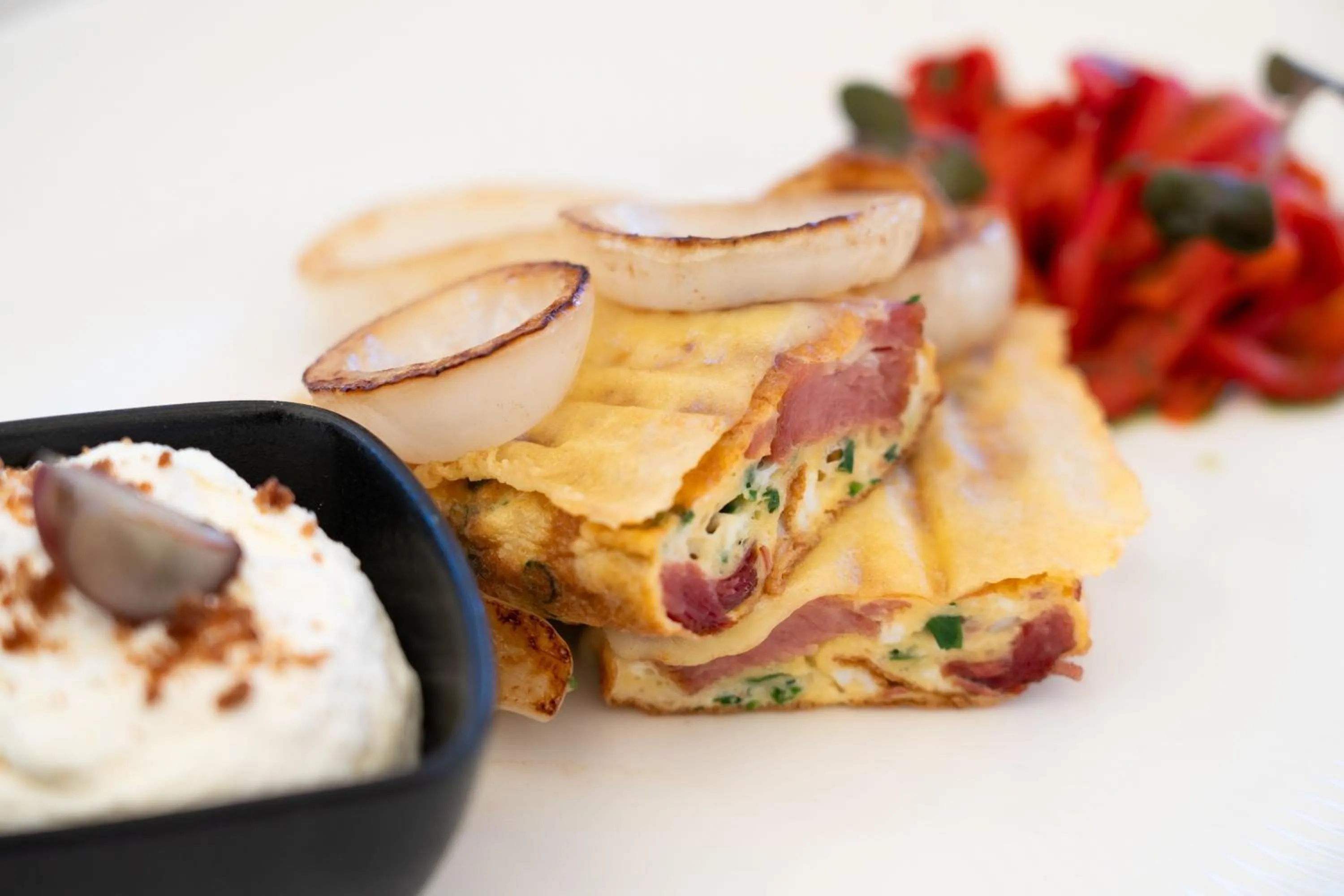 Breakfast in Casa Din Bran - Inn Center